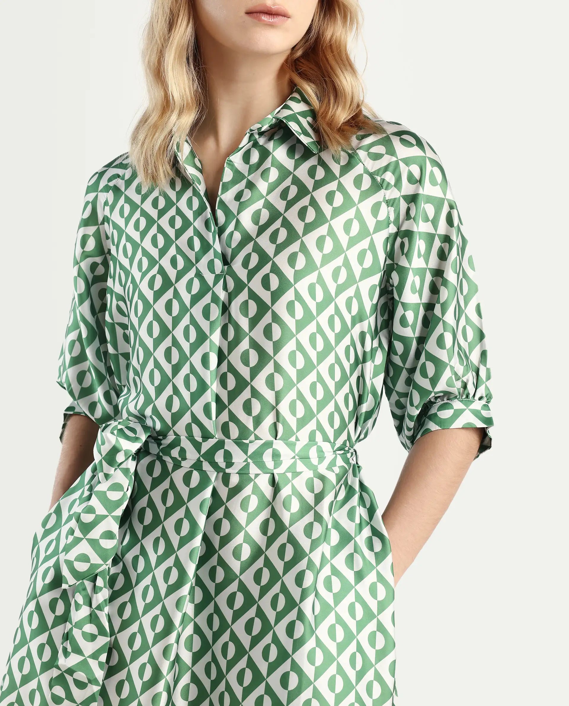 Rareism Women's Borrisa Green Cotton Blend Drop Collar Geometric Print Raglan Sleeve Midi Regular Fit Dress