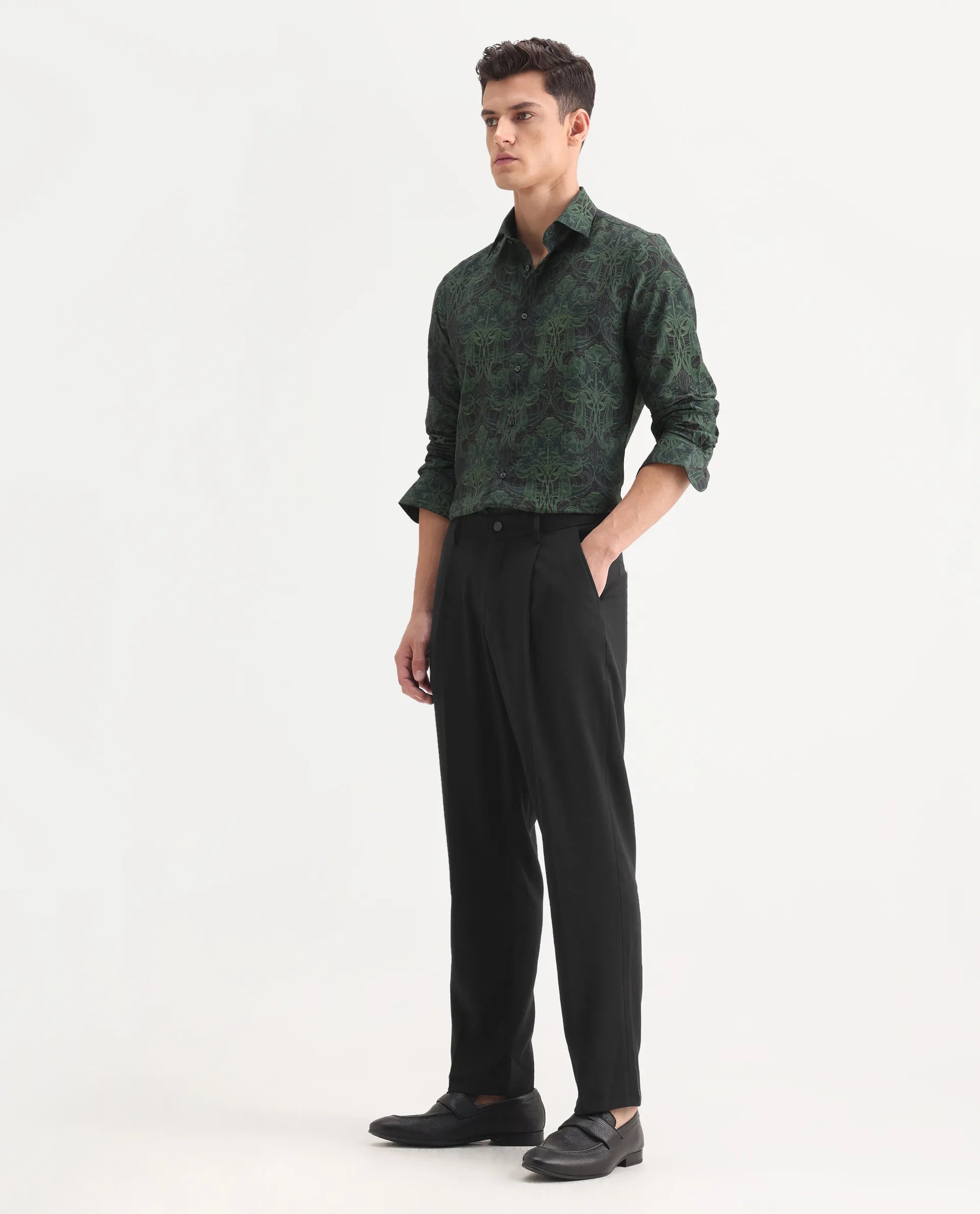 Rare Rabbit Men's Branter Black Polyester Plain Relaxed Fit Trouser