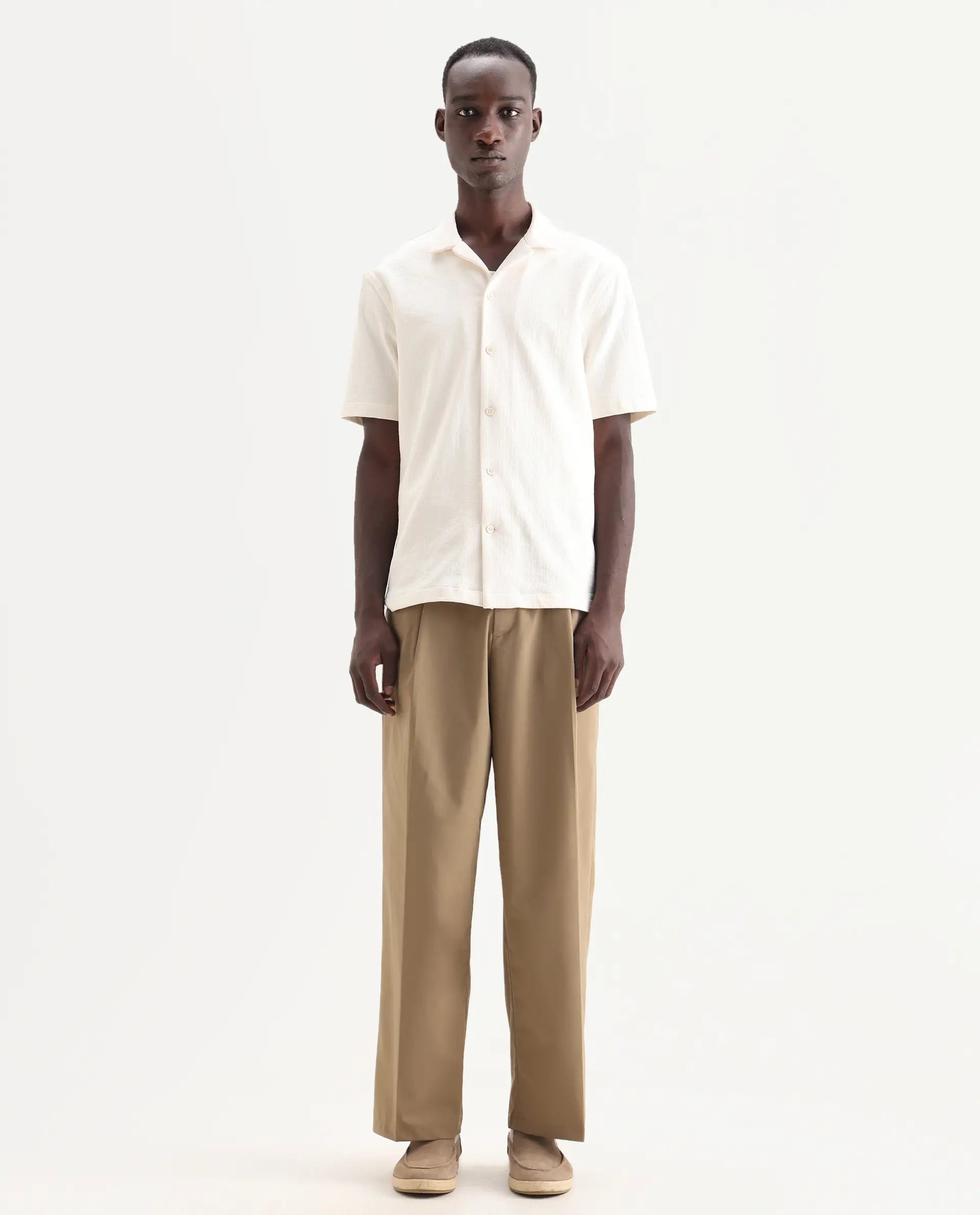 Rare Rabbit Men's Brelint Khaki Linen Blend Plain Relaxed Fit Trouser