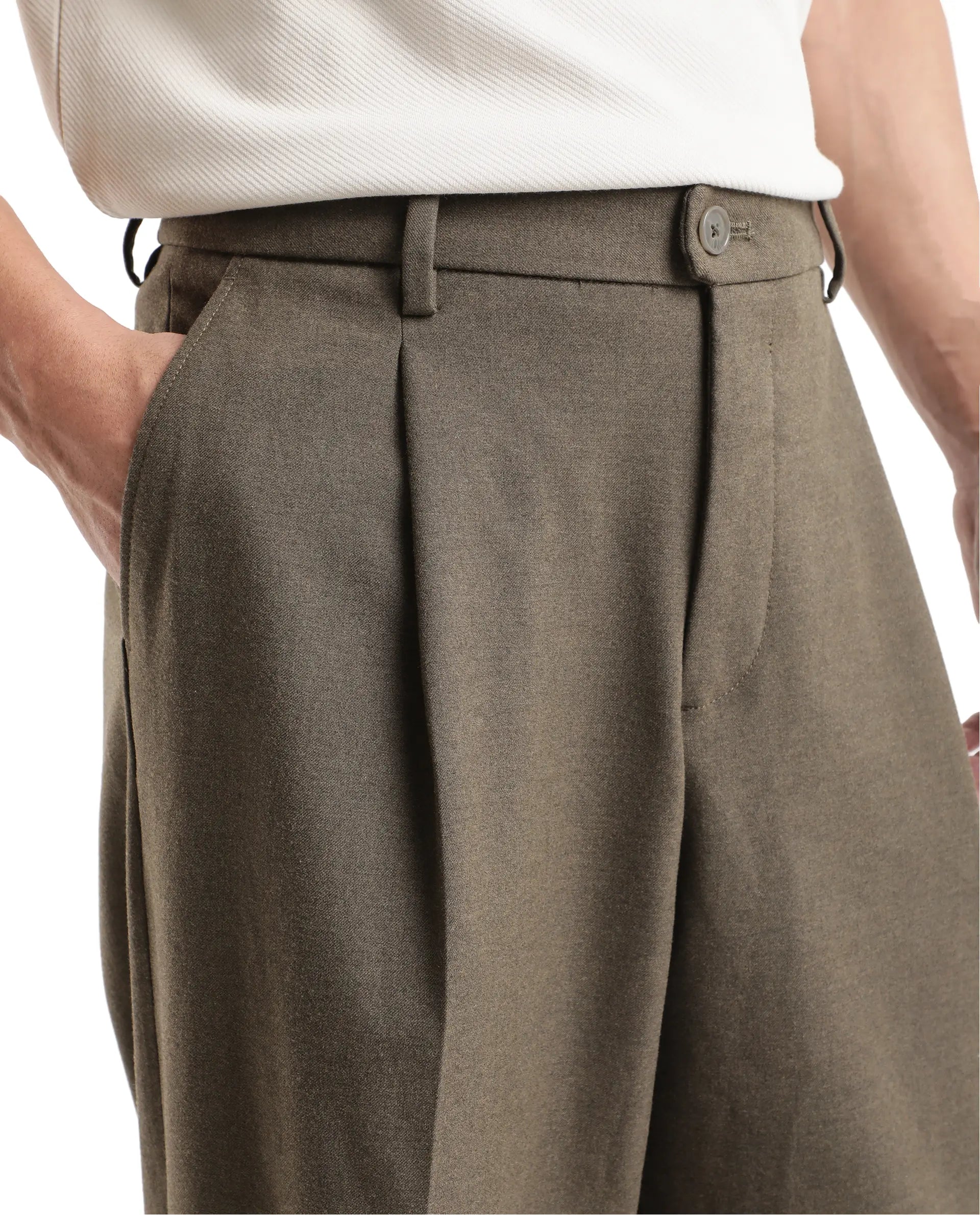 Rare Rabbit Men's Brelint Brown Cotton Blend Fabric Korean Relaxed Fit Pleated Front Solid Trouser