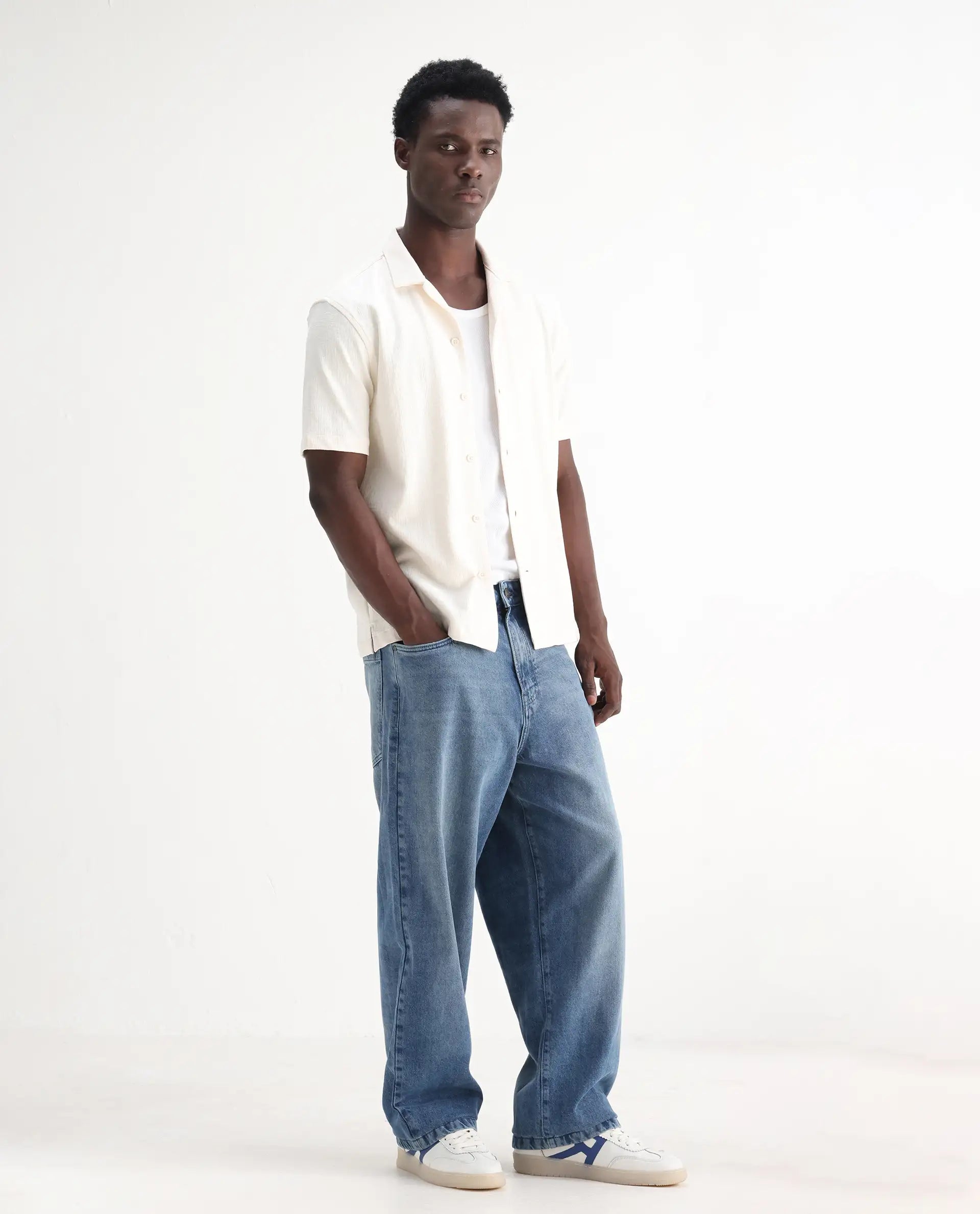 Rare Rabbit Men's Bron Blue Cotton Plain Baggy Fit Jeans