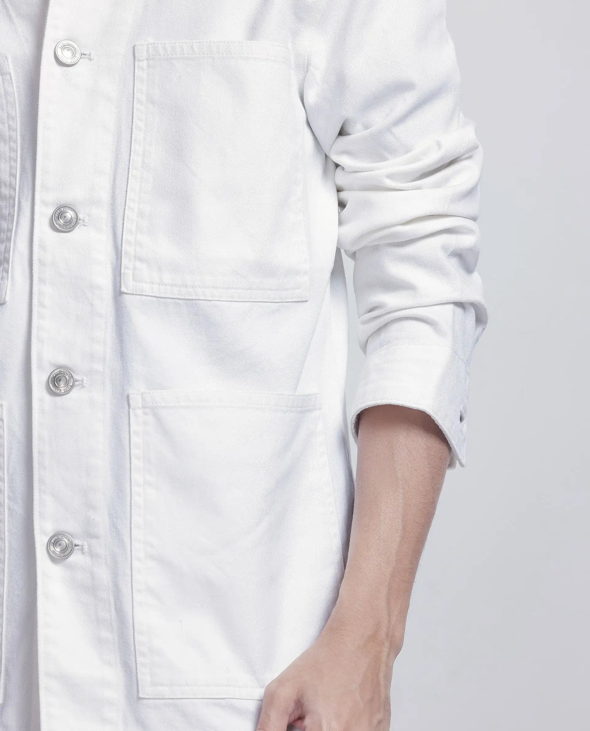 Rare Rabbit Men Brond White Cotton Fabric Full Sleeves Collared Neck Zipper Closure Plain Jacket
