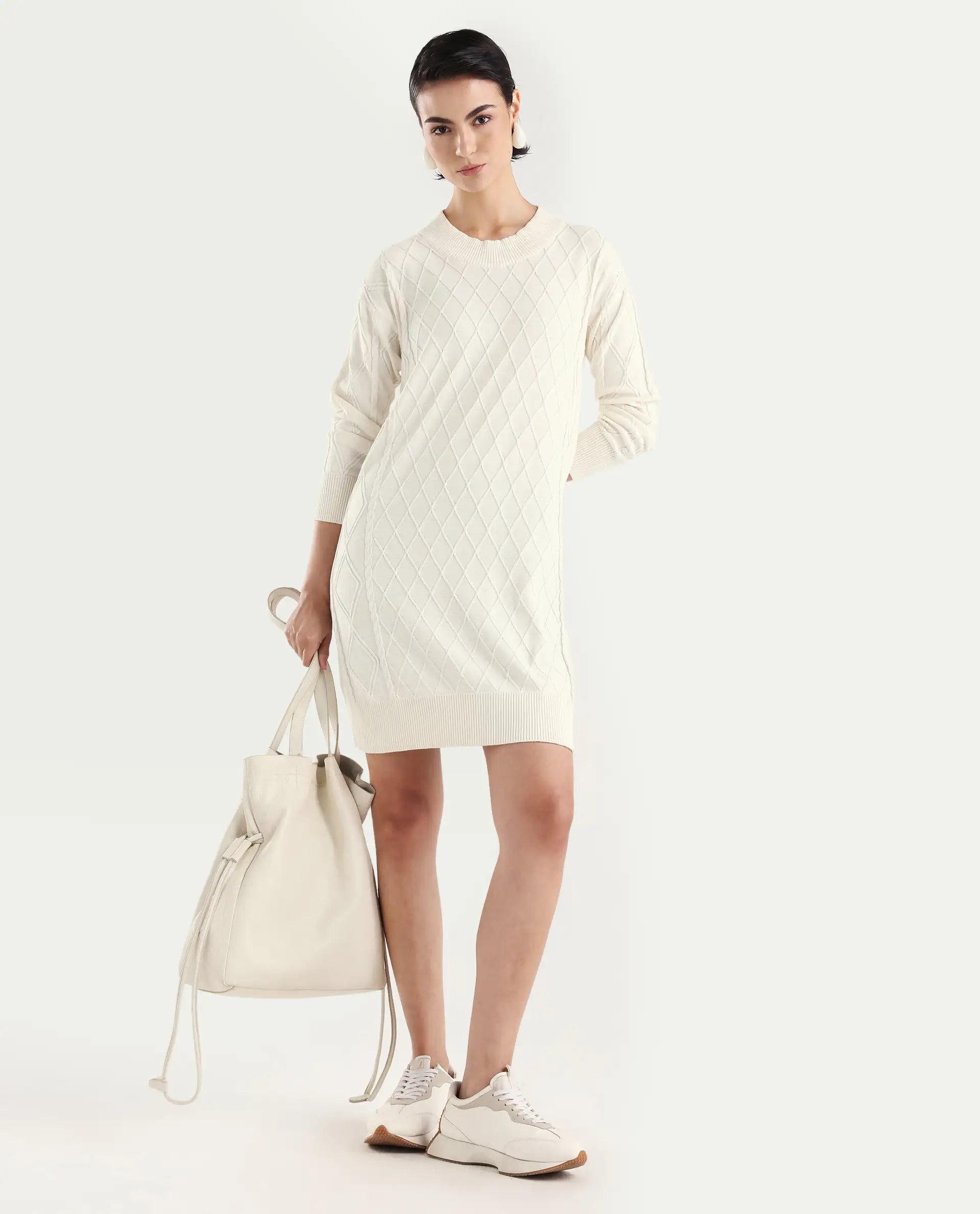 Rareism Women's Budd Off White Cotton Crew Neck Plain Knee Length Regular Fit Sweater