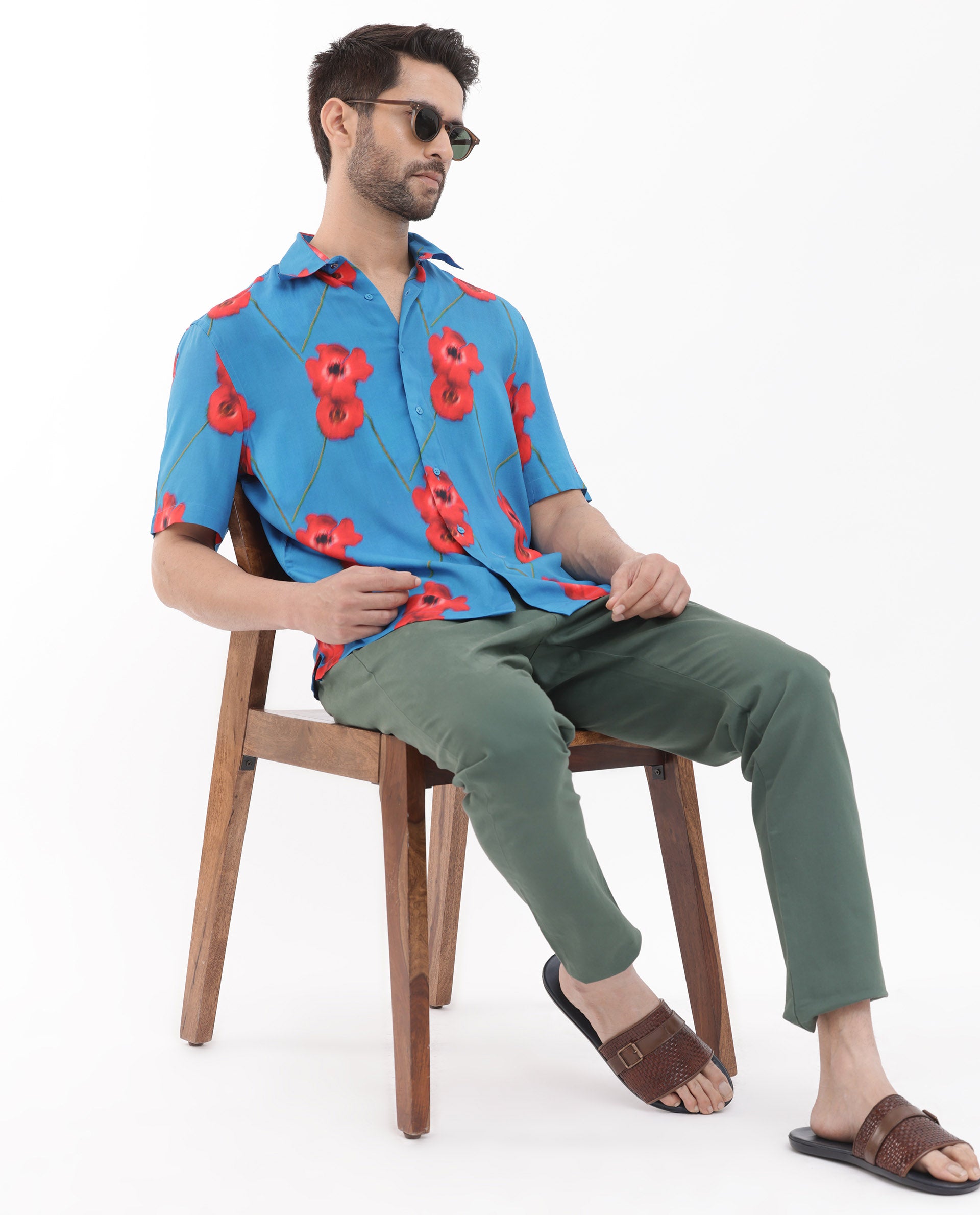 Rare Rabbit Mens Bloomer Flouroscent Blue Viscose Fabric Short Sleeve Boxy Fit Floral Print Shirt