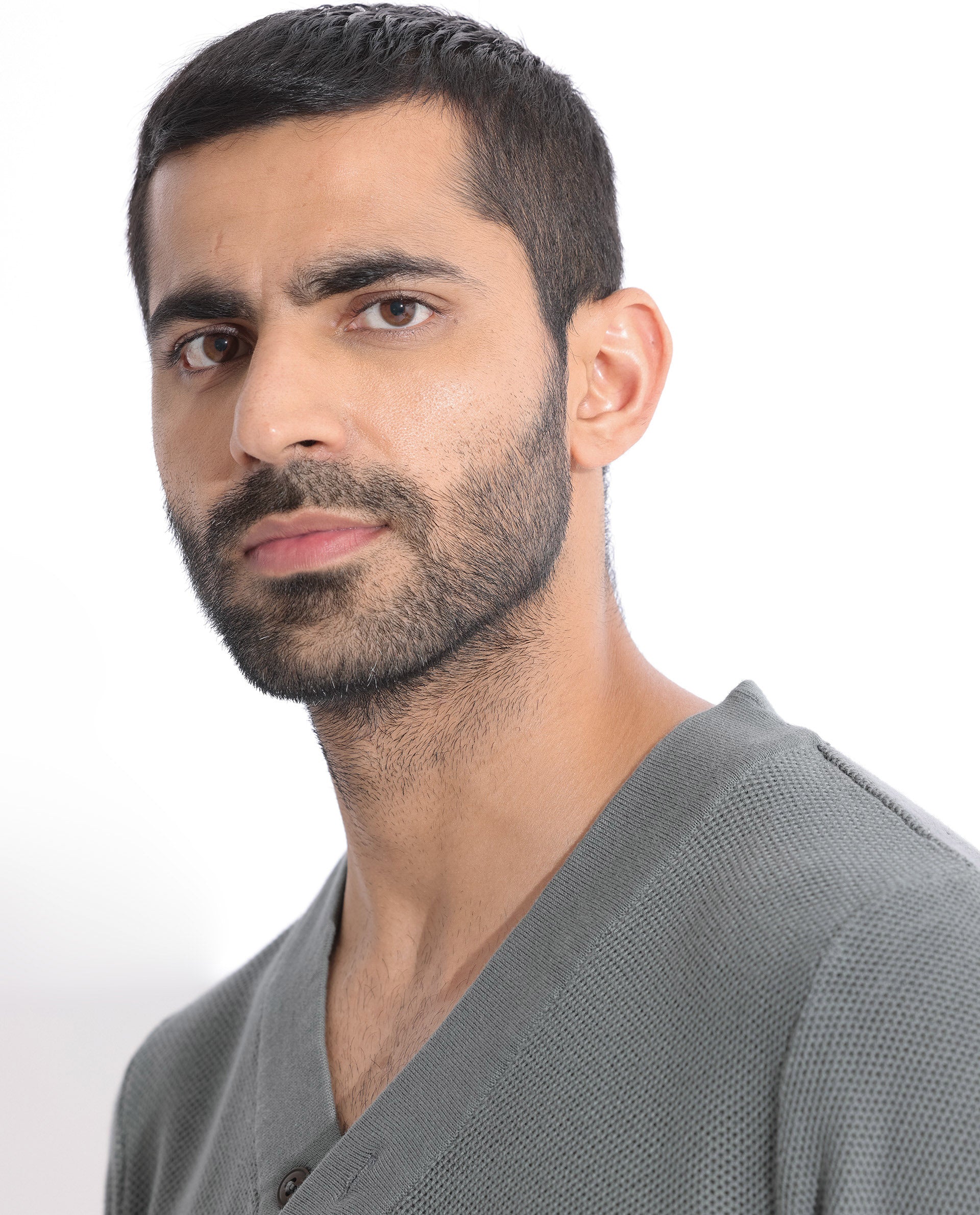 Rare Rabbit Mens Breeze Green Sweater Full Sleeve V-Neck Solid