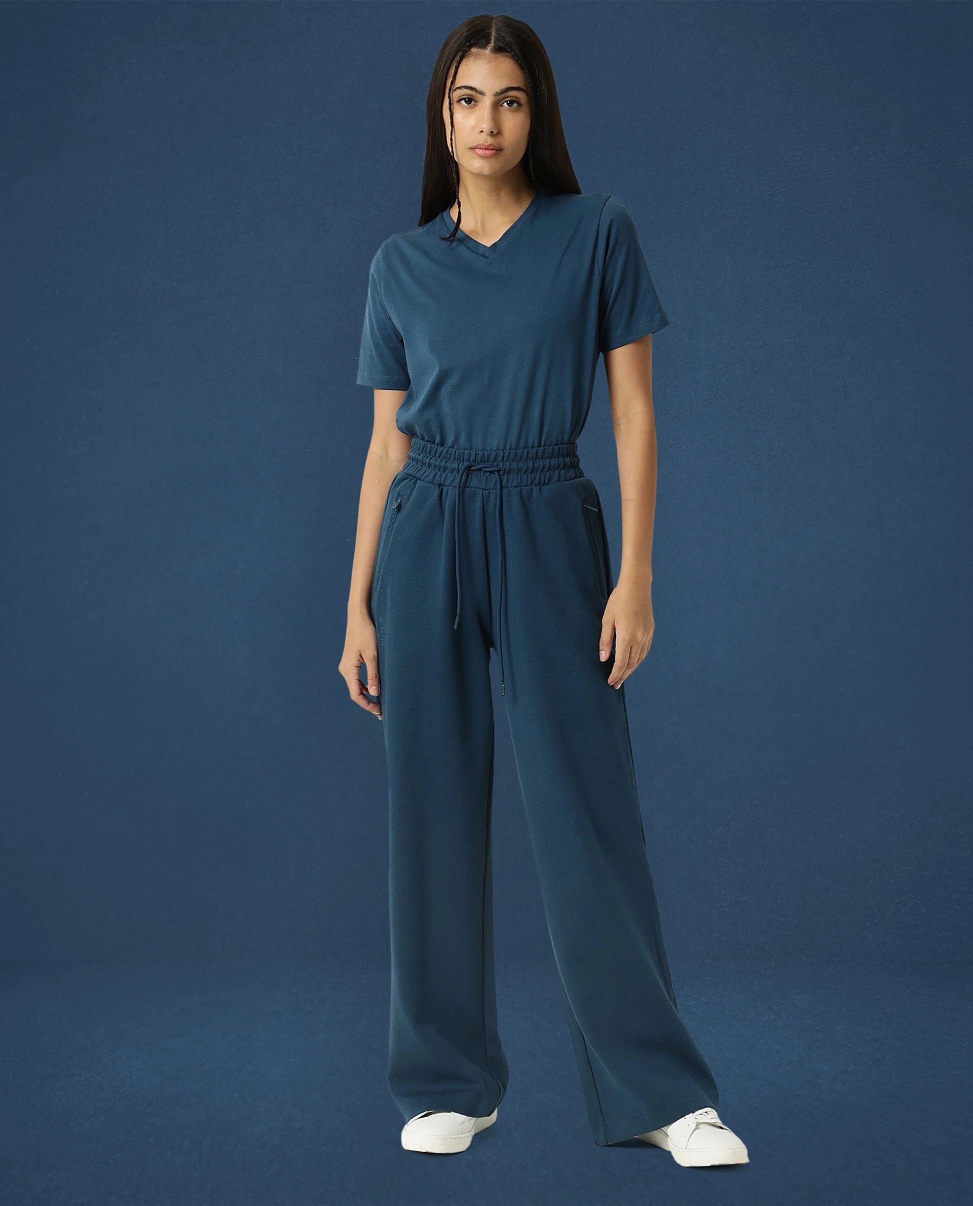 Rareism Women Capsule Dusky Green Cotton Blend Fabric Relaxed Fit Solid Mid Rise Ankle Length Track Pant