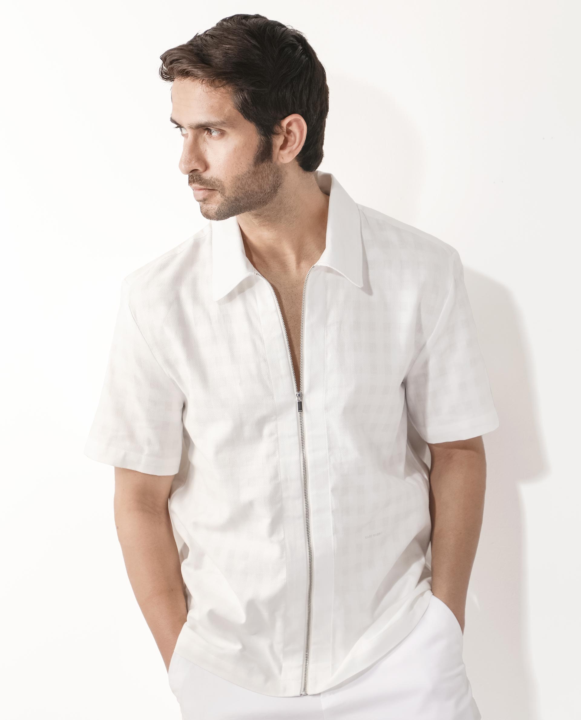 Rare Rabbit Men's Carmenz White Cotton Fabric Short Sleeves Collared Neck Plain Boxy Fit Shirt