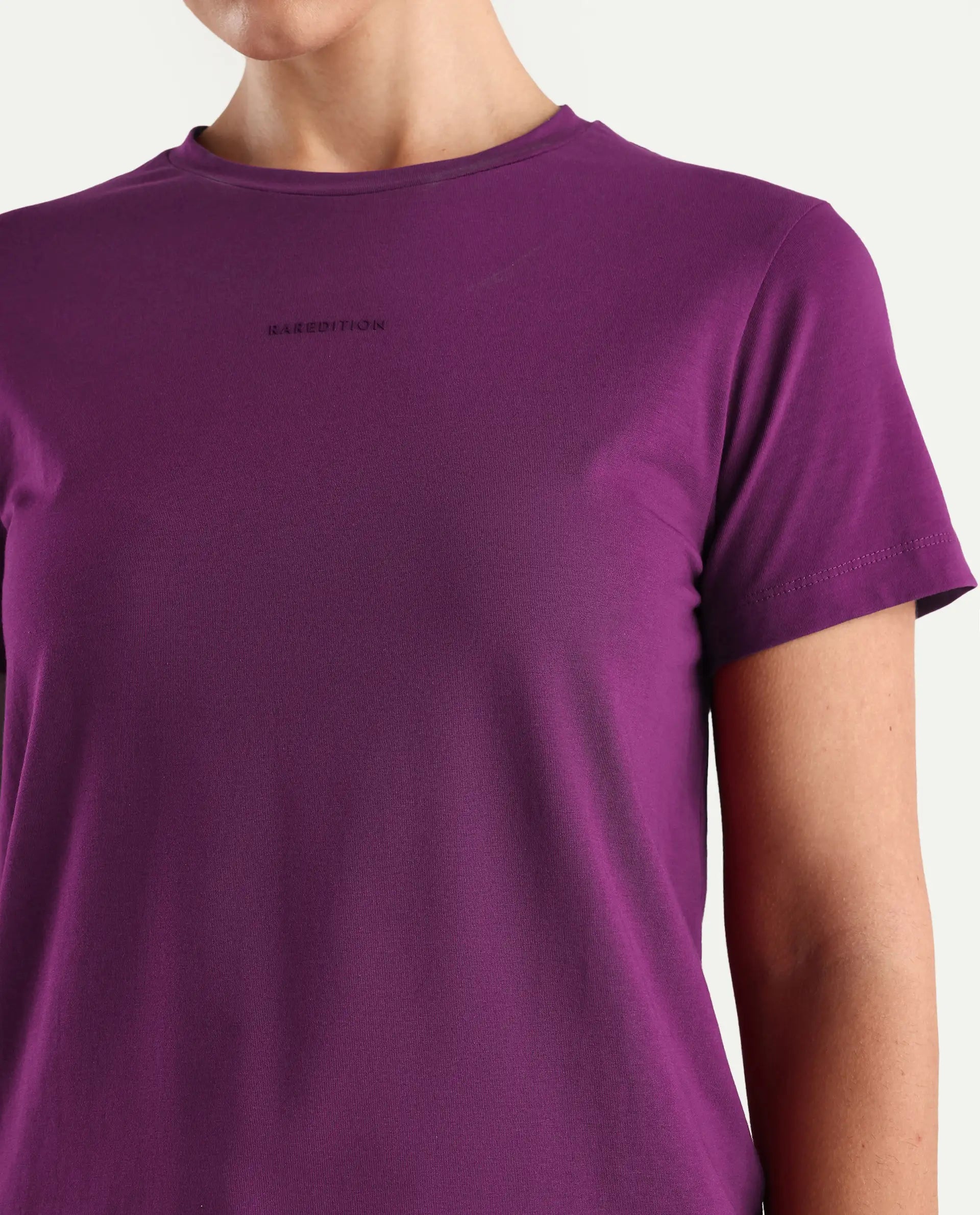 Rareism Women's Carob Dark Pink Cotton Blend Crew Neck Plain Regular Fit T-Shirt