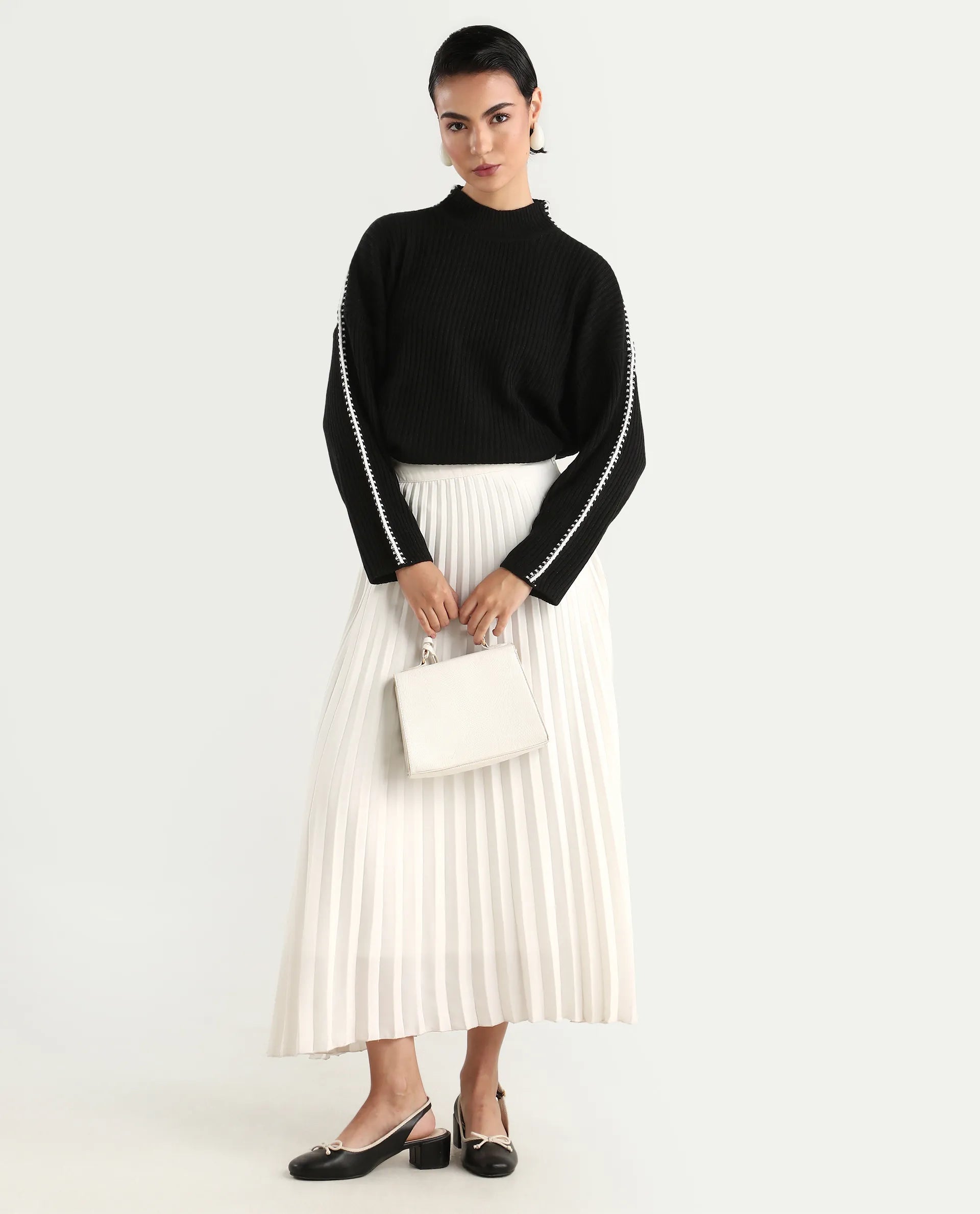 Rareism Women's Cassiopiea Black Acrylic High Neck Plain Relaxed Fit Sweater