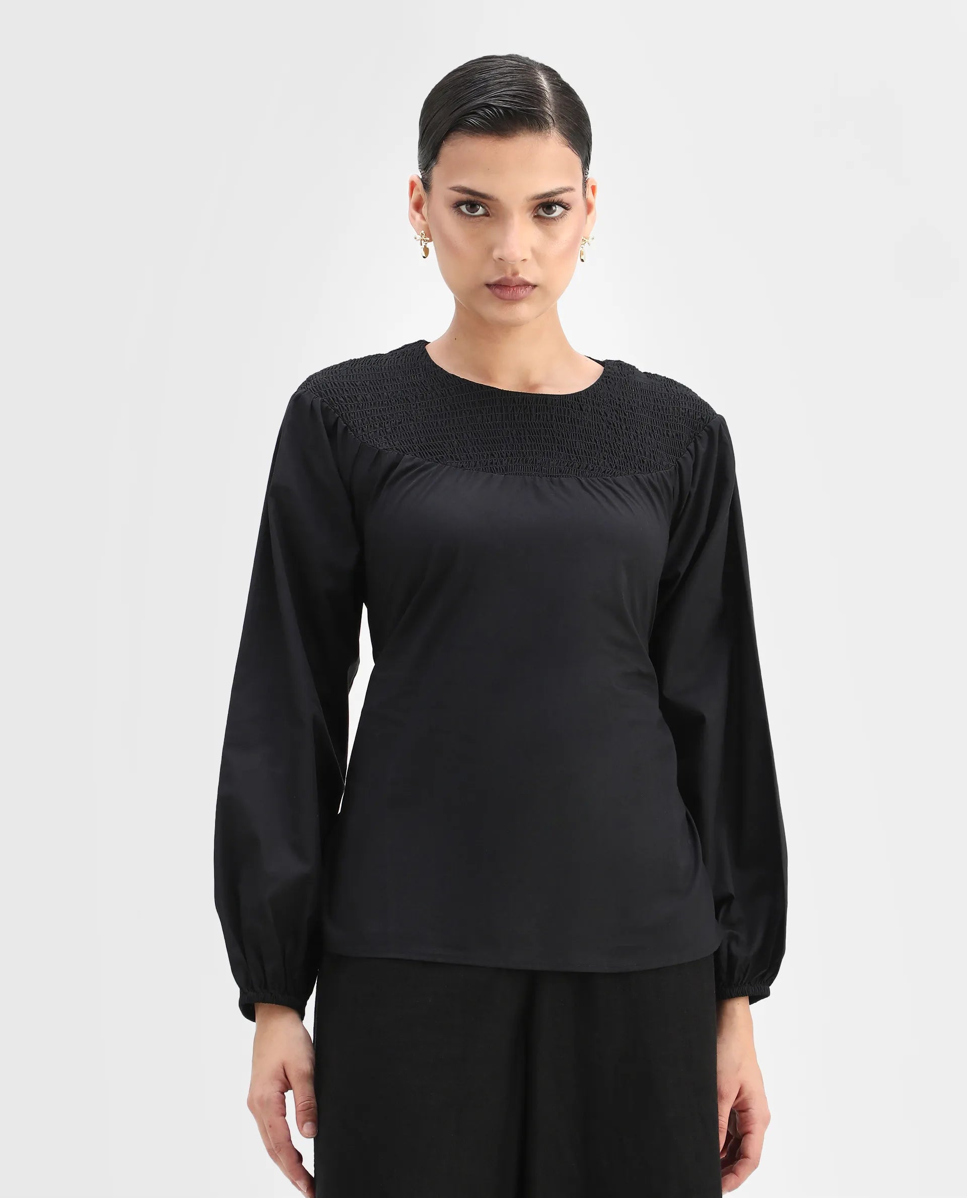 Rareism Women's Cassius Black Cotton Crew Neck Plain Volume Sleeve Regular Fit Top