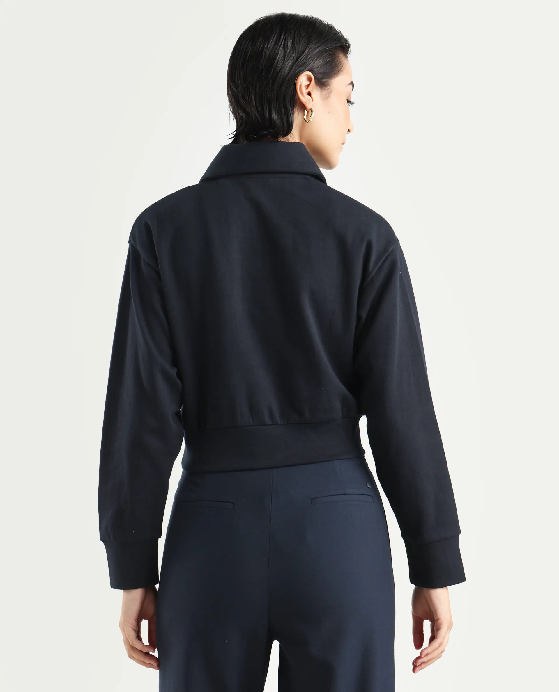 Rareism Women's Celtik Black Cotton Blend Drop Collar Plain Crop Relaxed Fit Sweatshirt