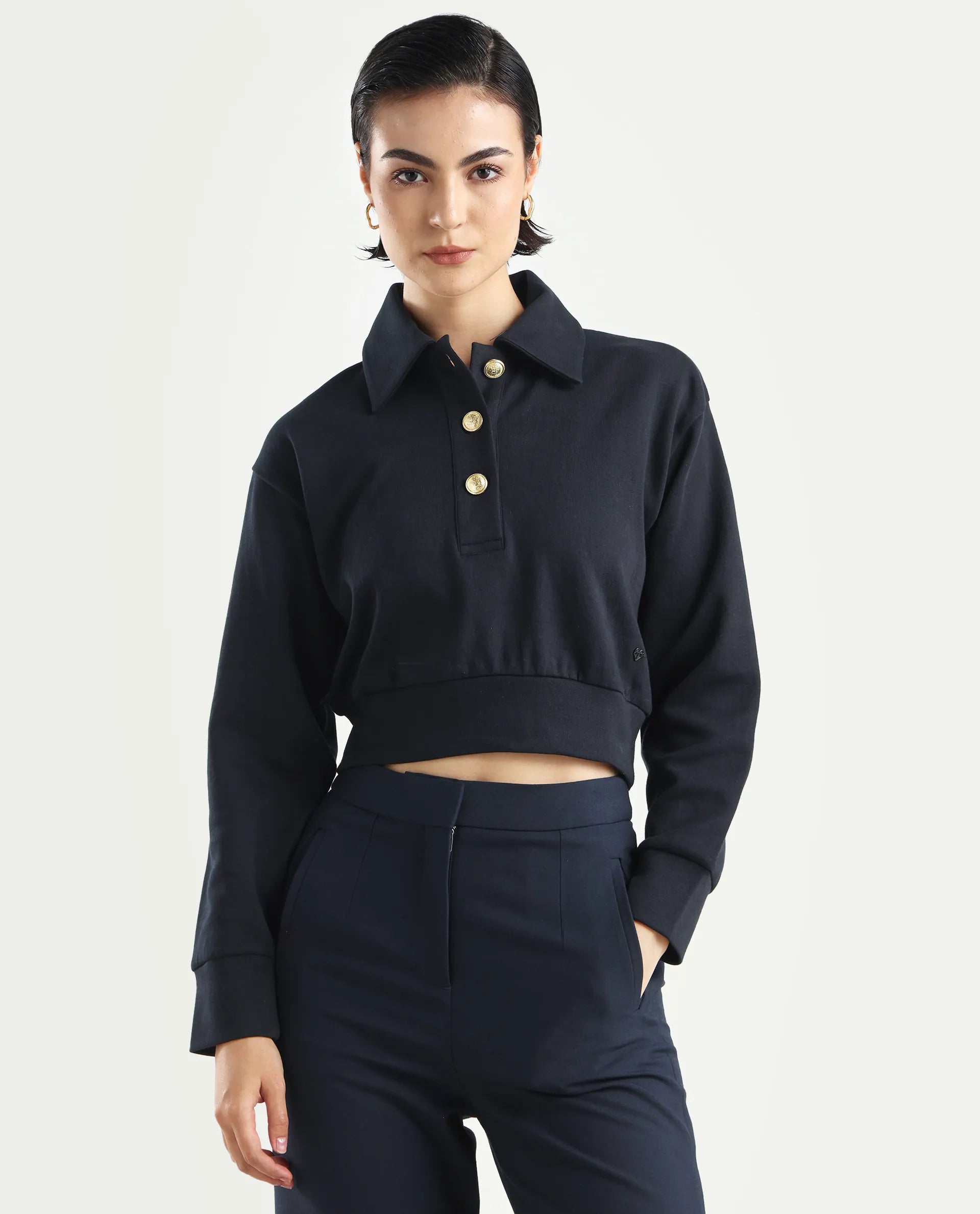 Rareism Women's Celtik Black Cotton Blend Drop Collar Plain Crop Relaxed Fit Sweatshirt