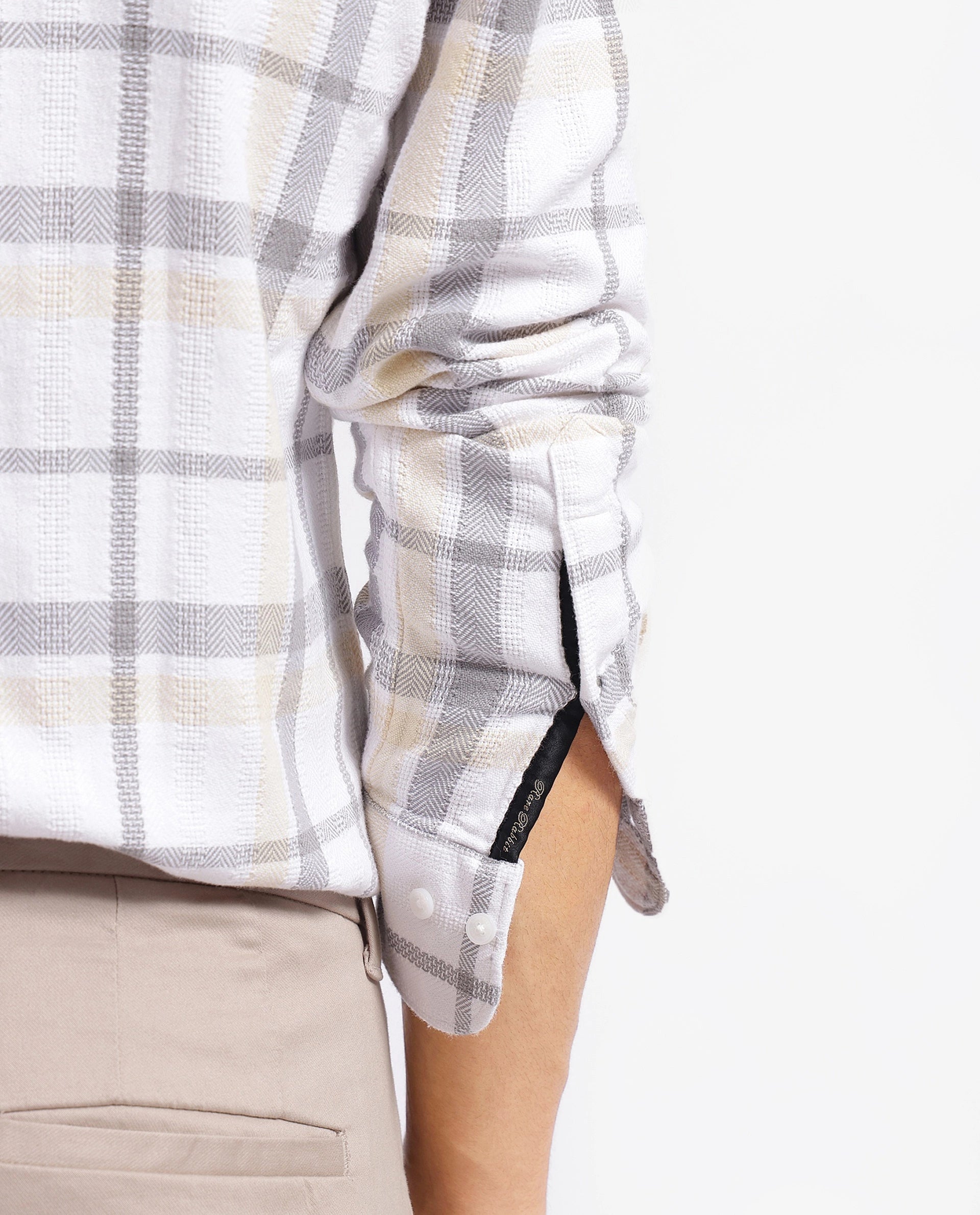 Rare Rabbit Men Chigo White Cotton Fabric Regular Collar Button Closure Slim Fit Checks Shirt