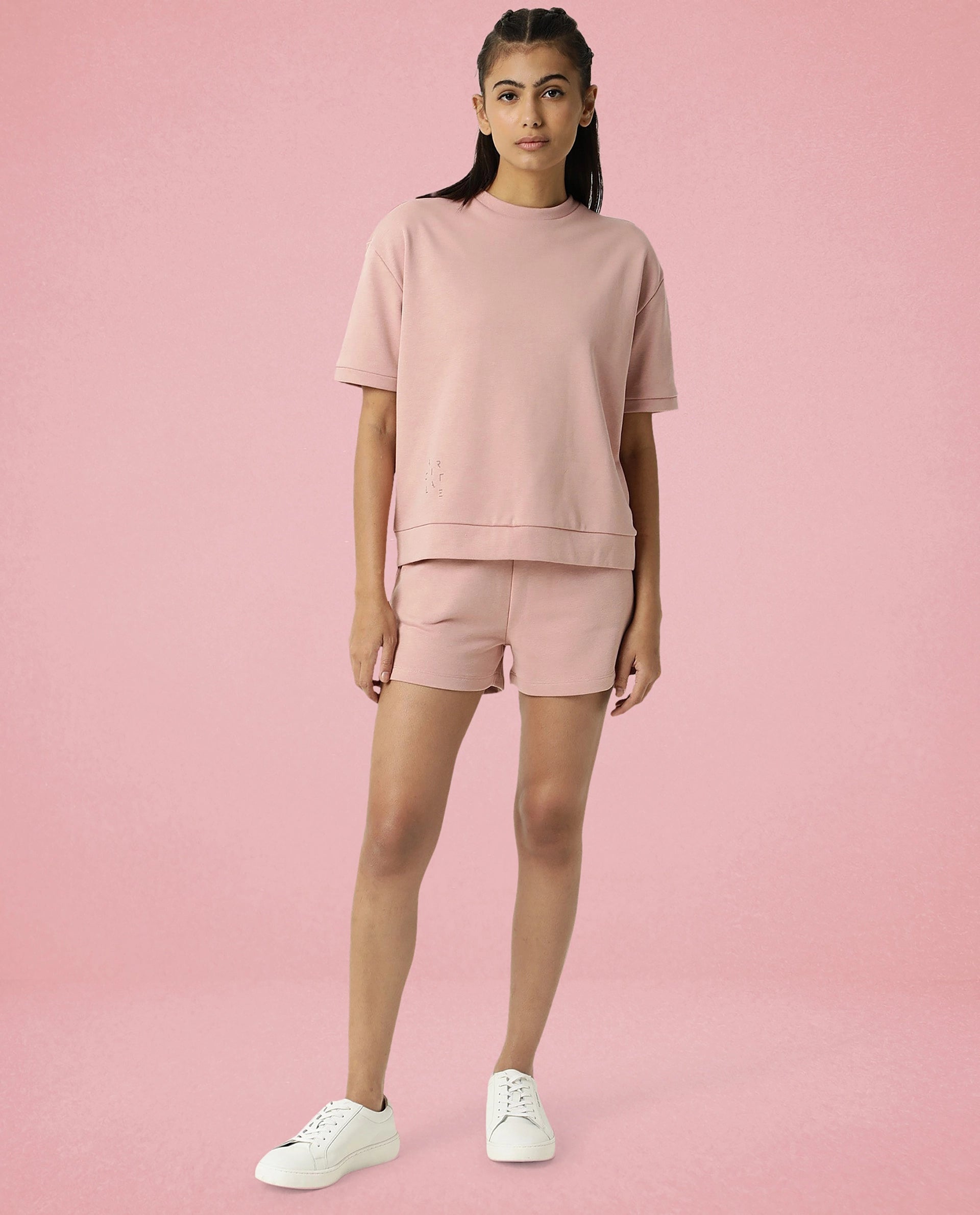 Rareism Women Ciri Dusky Pink Cotton Poly Fabric Relaxed Fit Solid Mid Rise Shorts