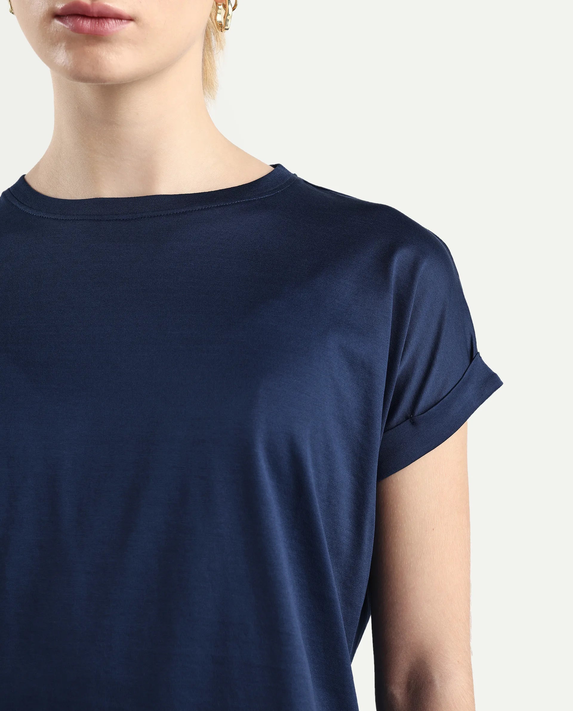 Rareism Women's Cors Navy Cotton Blend Crew Neck Plain Extended Sleeves Relaxed Fit T-Shirt