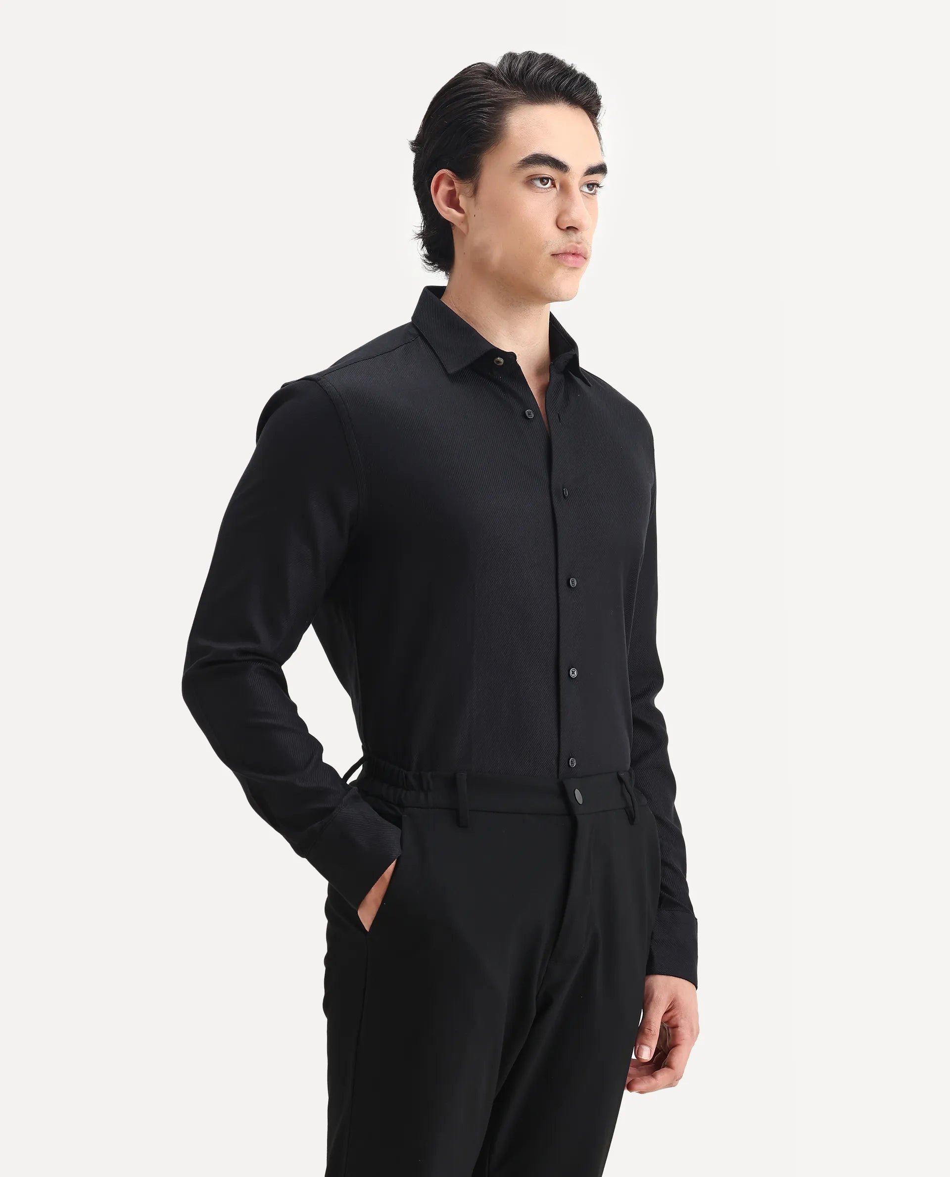 Rare Rabbit Men's Cosa-1 Black Cotton Plain Regular Fit Full Sleeve Collared Shirt