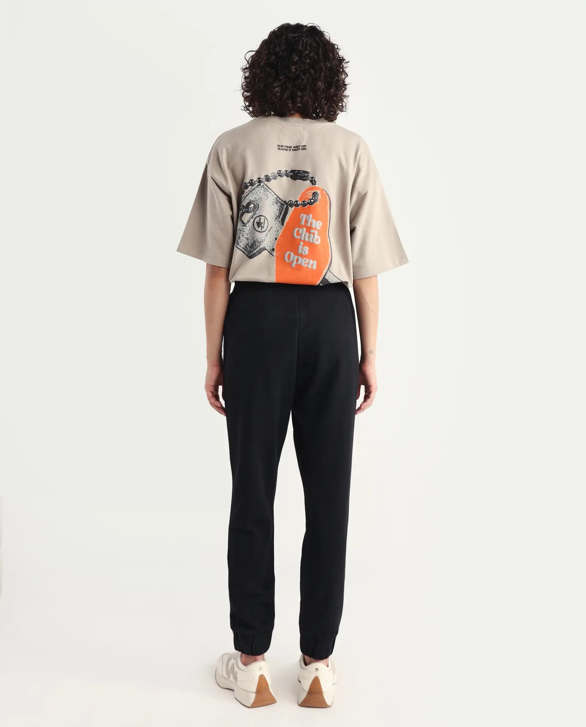 Rareism Women's Heavy Weight Interlock 340 Gsm Cotton Blend Plain Ankle Length Relaxed Fit Track Pant