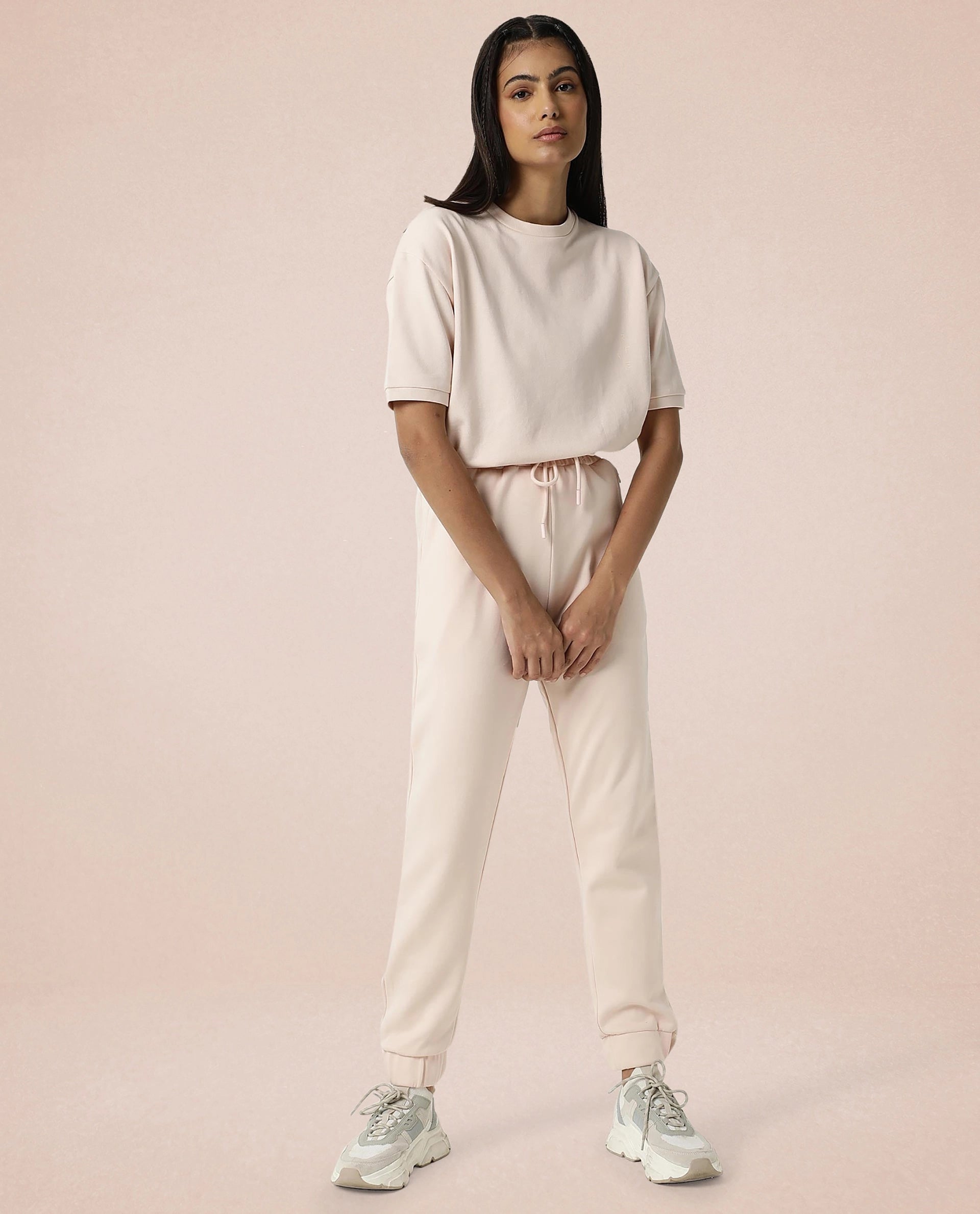 Rareism Women Creta Pink Cotton Blend Fabric Relaxed Fit Solid Mid Rise Ankle Length Track Pant