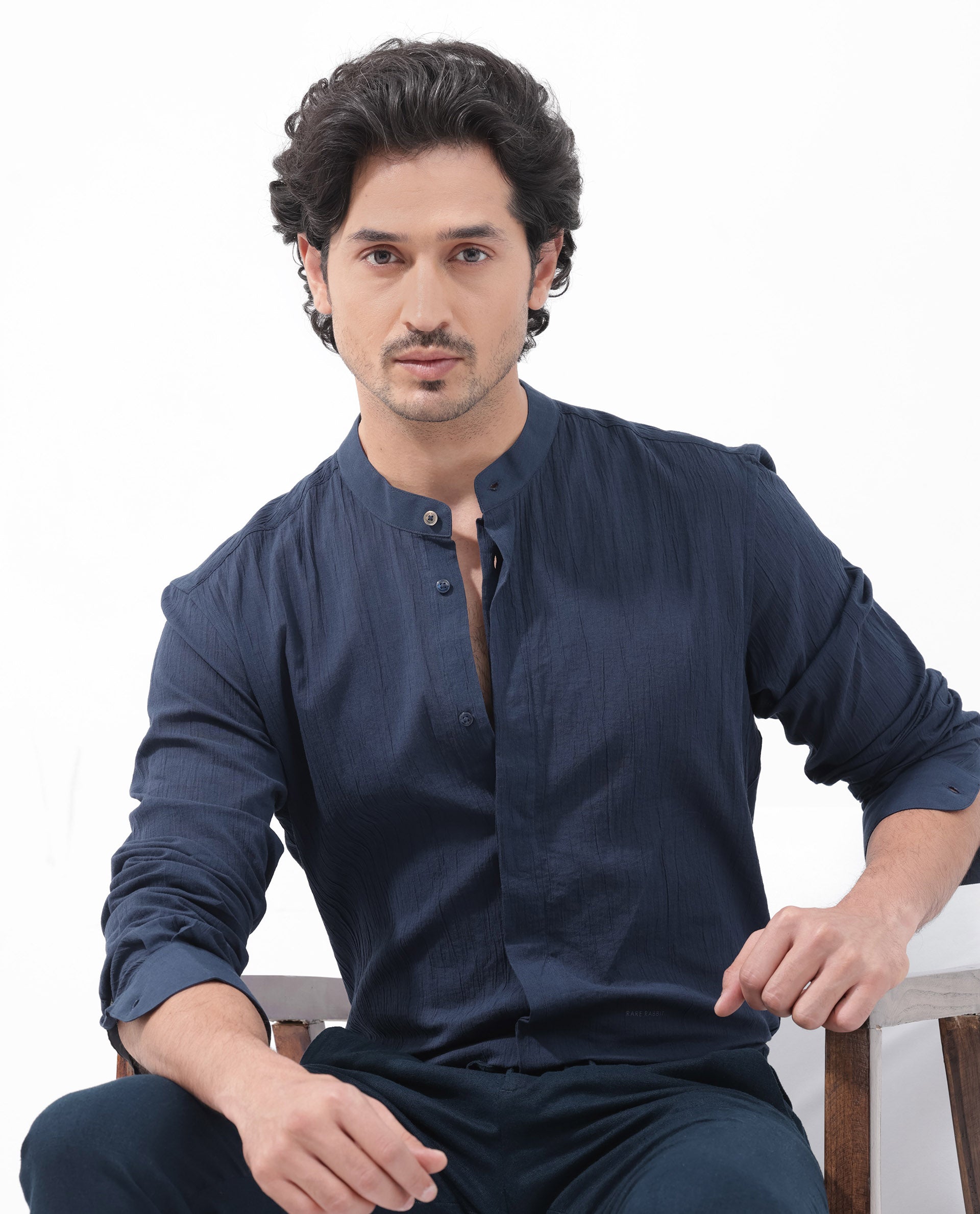 Rare Rabbit Mens Crinkle LS Navy Cotton Fabric Mandarin Collar Full Sleeve Crinkle Effect Solid Shirt