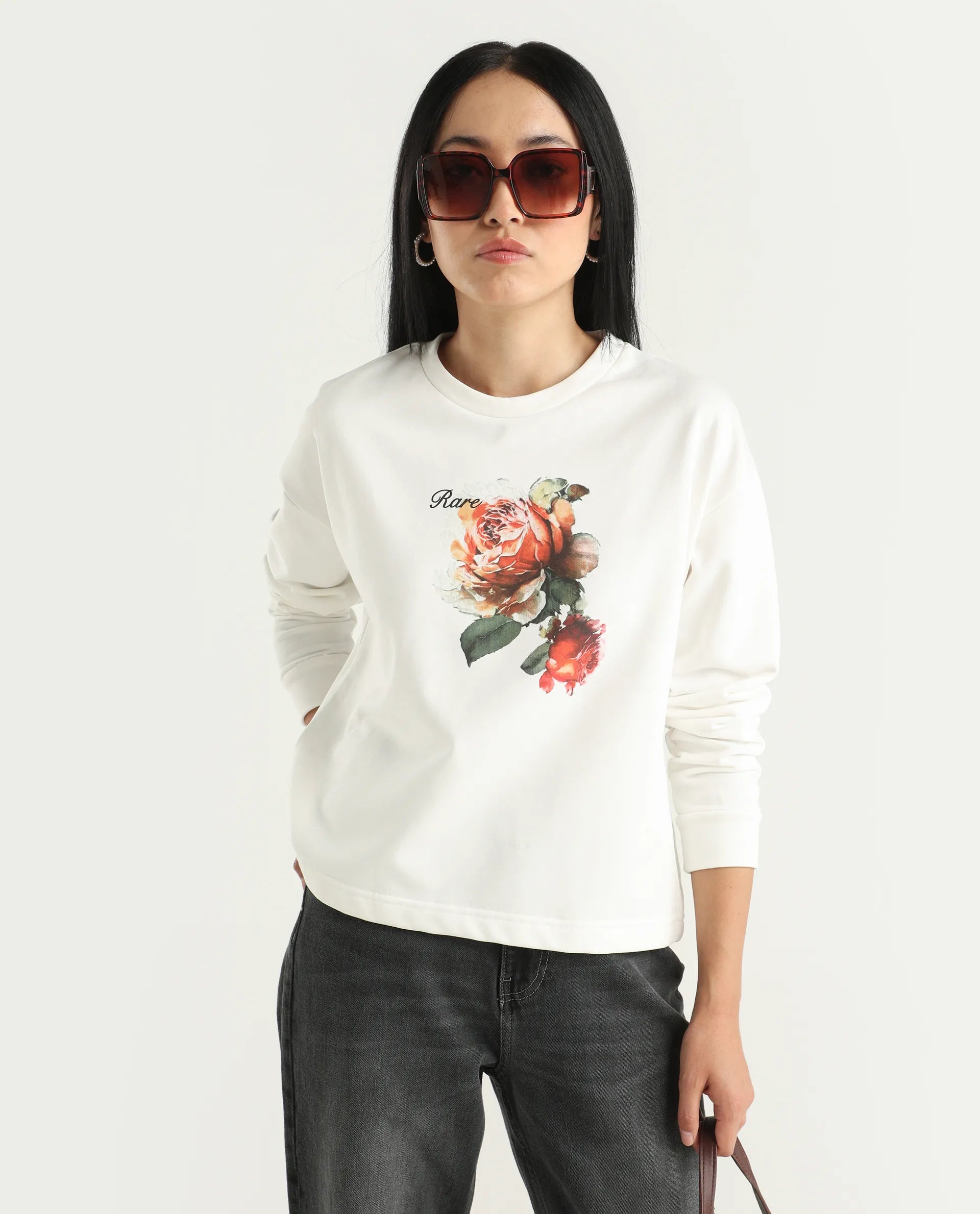 Rareism Women's Curtin Off White Polyester Blend Crew Neck Graphic Print Regular Fit Sweatshirt