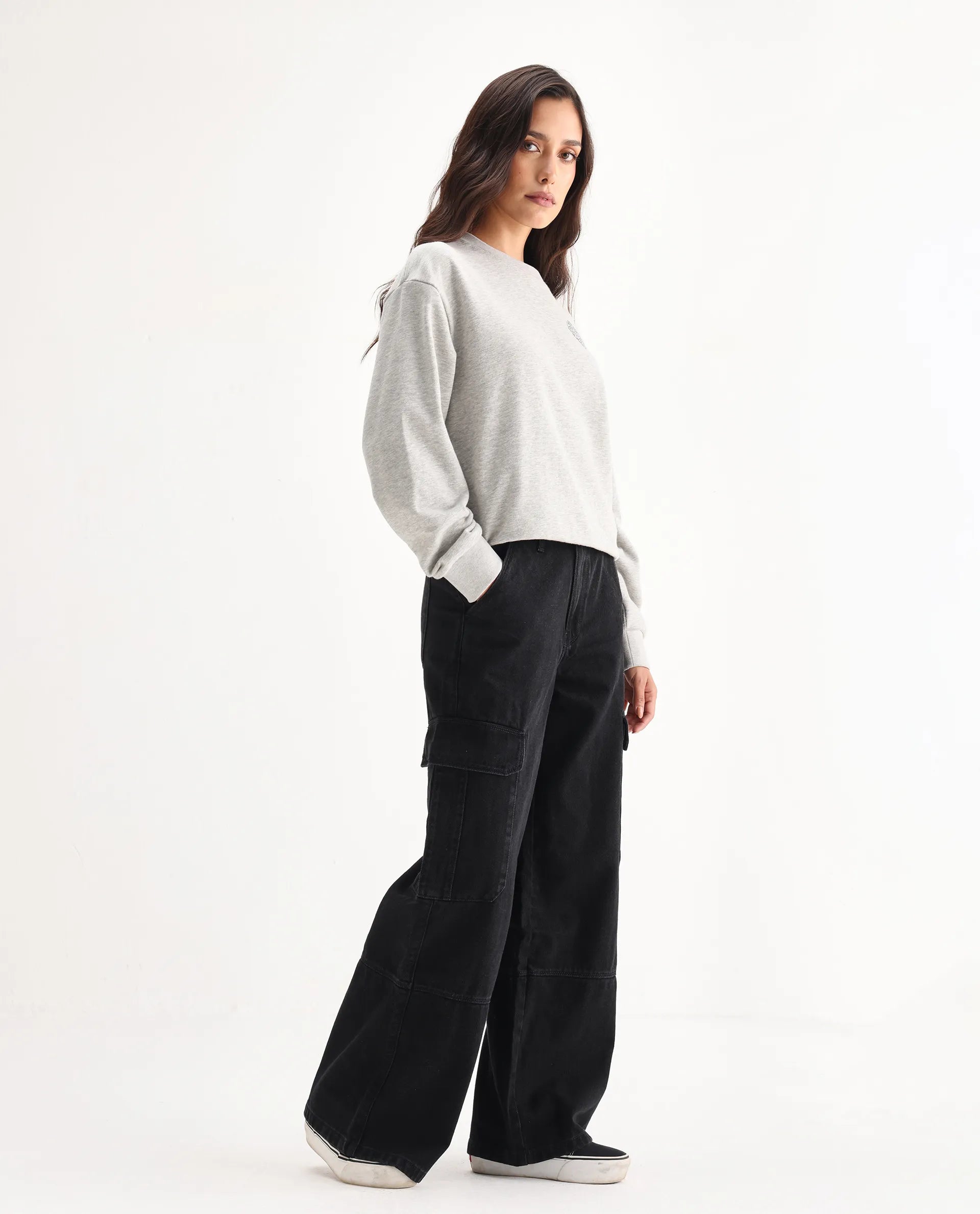 Rareism Women's Cyar Black Cotton Blend Plain Ankle Length Cargo Jeans