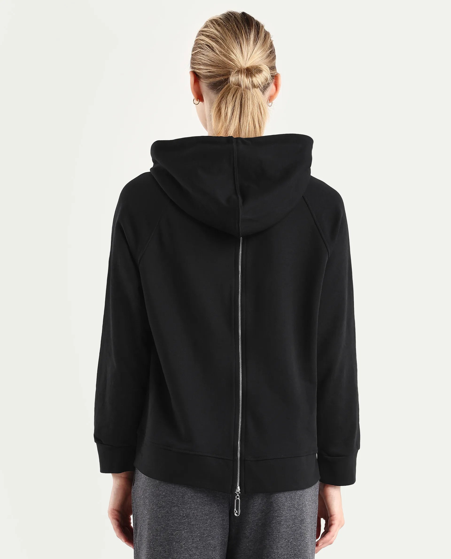 Rareism Women's Dae Black Cotton Blend Hooded Plain Relaxed Fit Sweatshirt