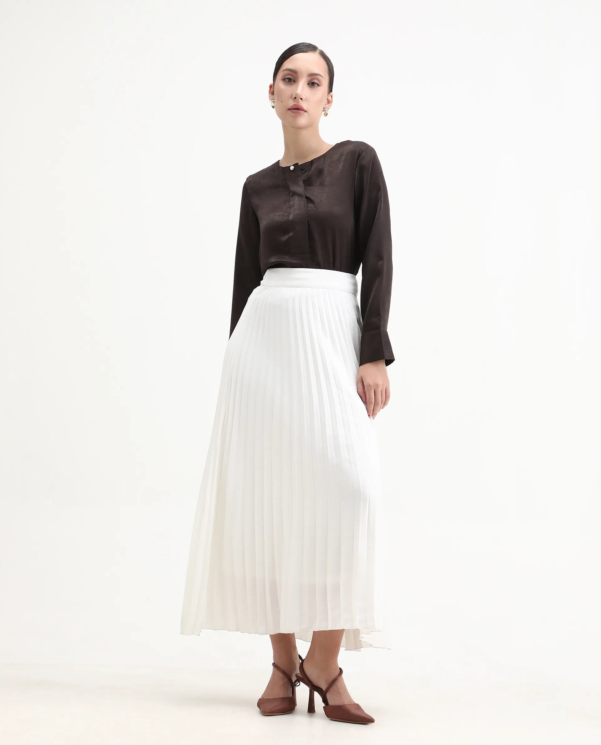 Rareism Women's Daxzo Brown Velvet Crew Neck Plain Relaxed Fit Top