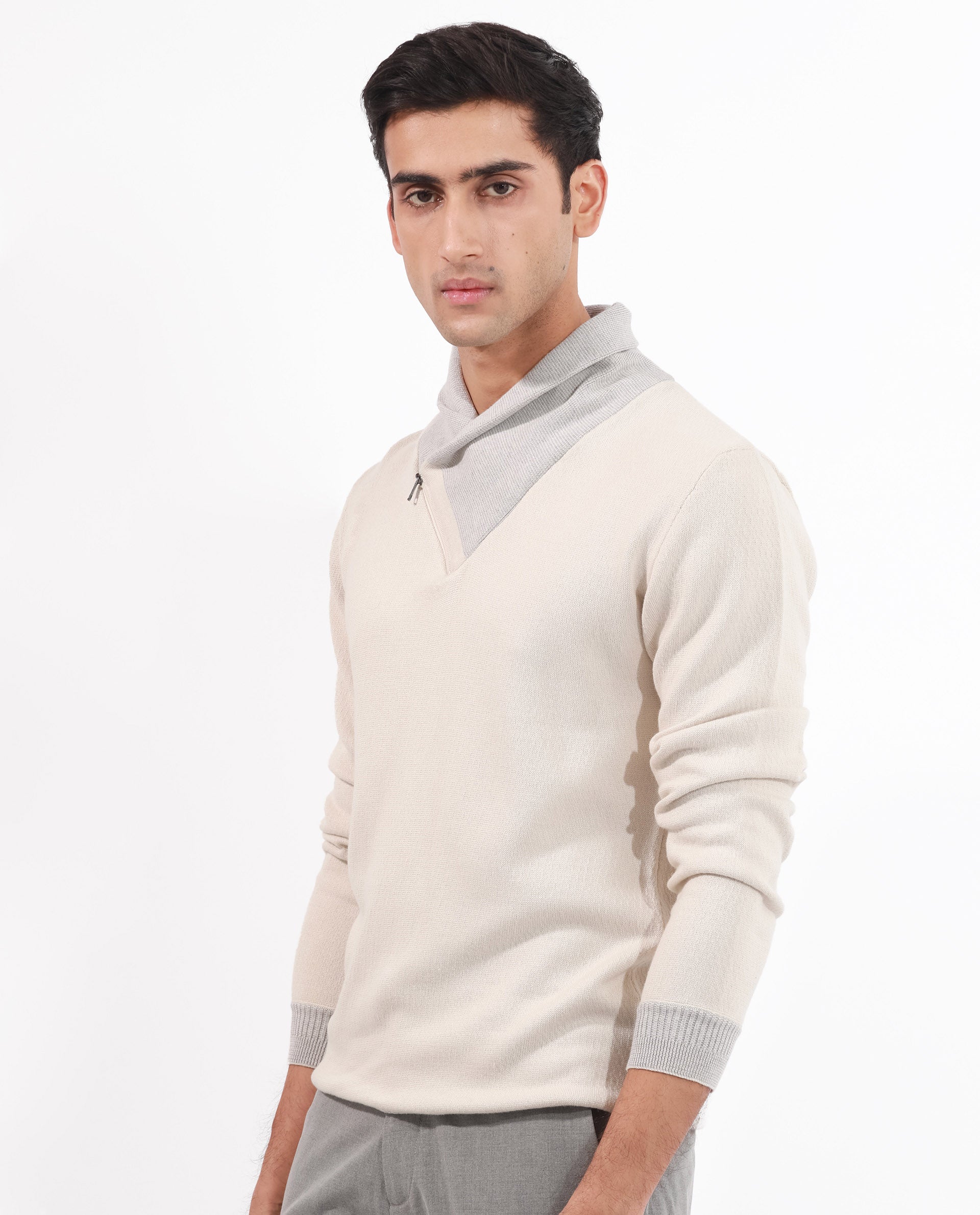 RARE RABBIT MENS DENVER OFF WHITE SWEATER FULL SLEEVE COLLARED NECK SOLID