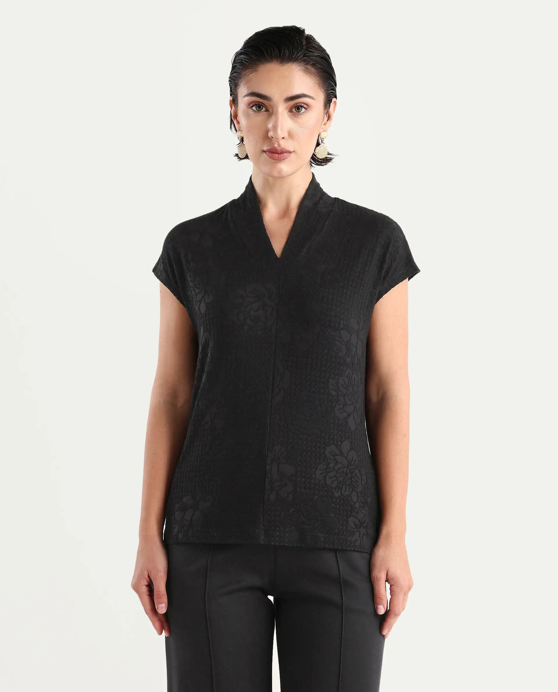 Rareism Women's Deone Black Polyester Blend V-Neck Plain Extended Sleeves Regular Fit Top