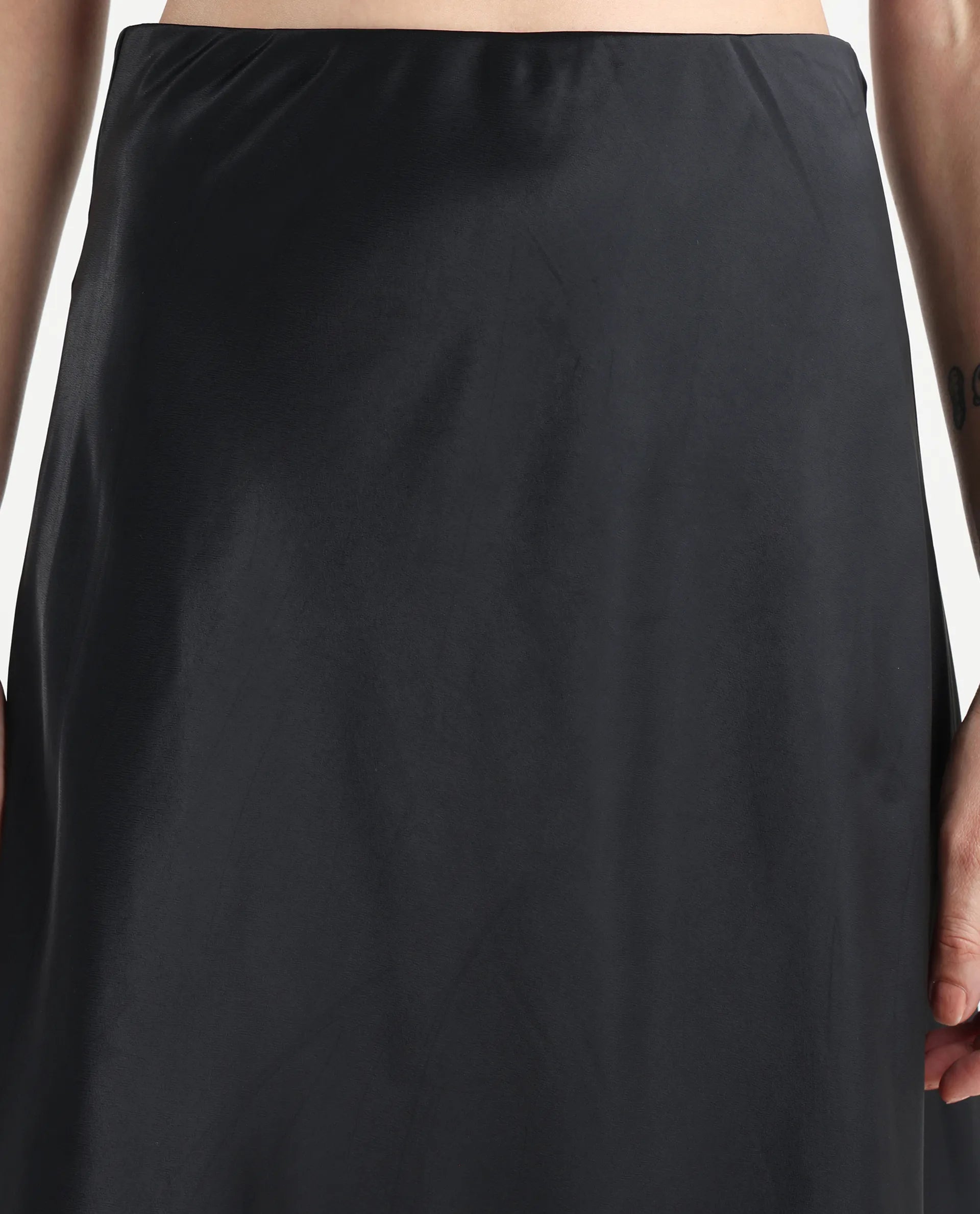 Rareism Women's Derep B Black Satin Plain Ankle Length Straight Fit Skirt