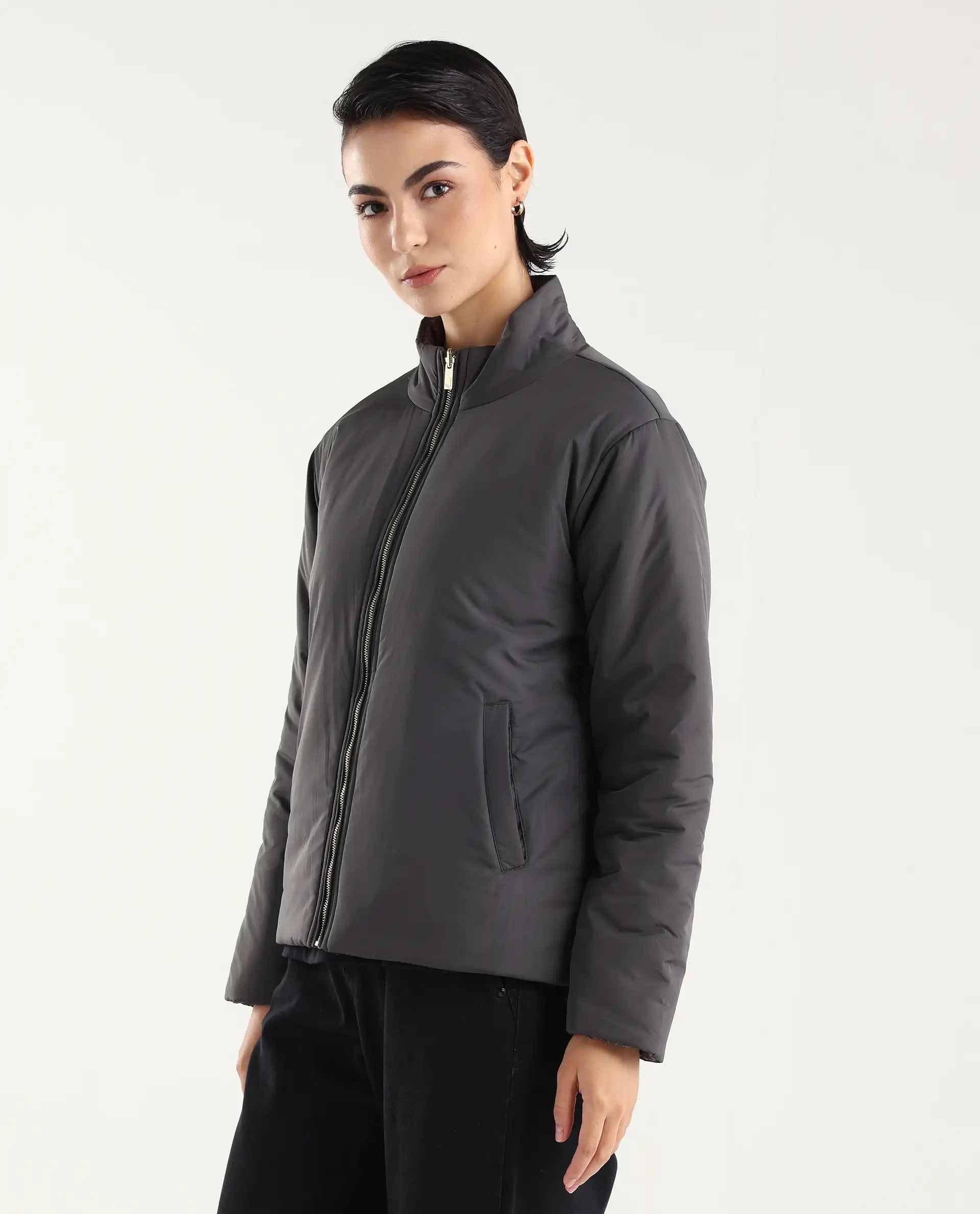 Rareism Women's Derry-W Olive Polyester Crew Neck Jacket Geometric Print Jacket