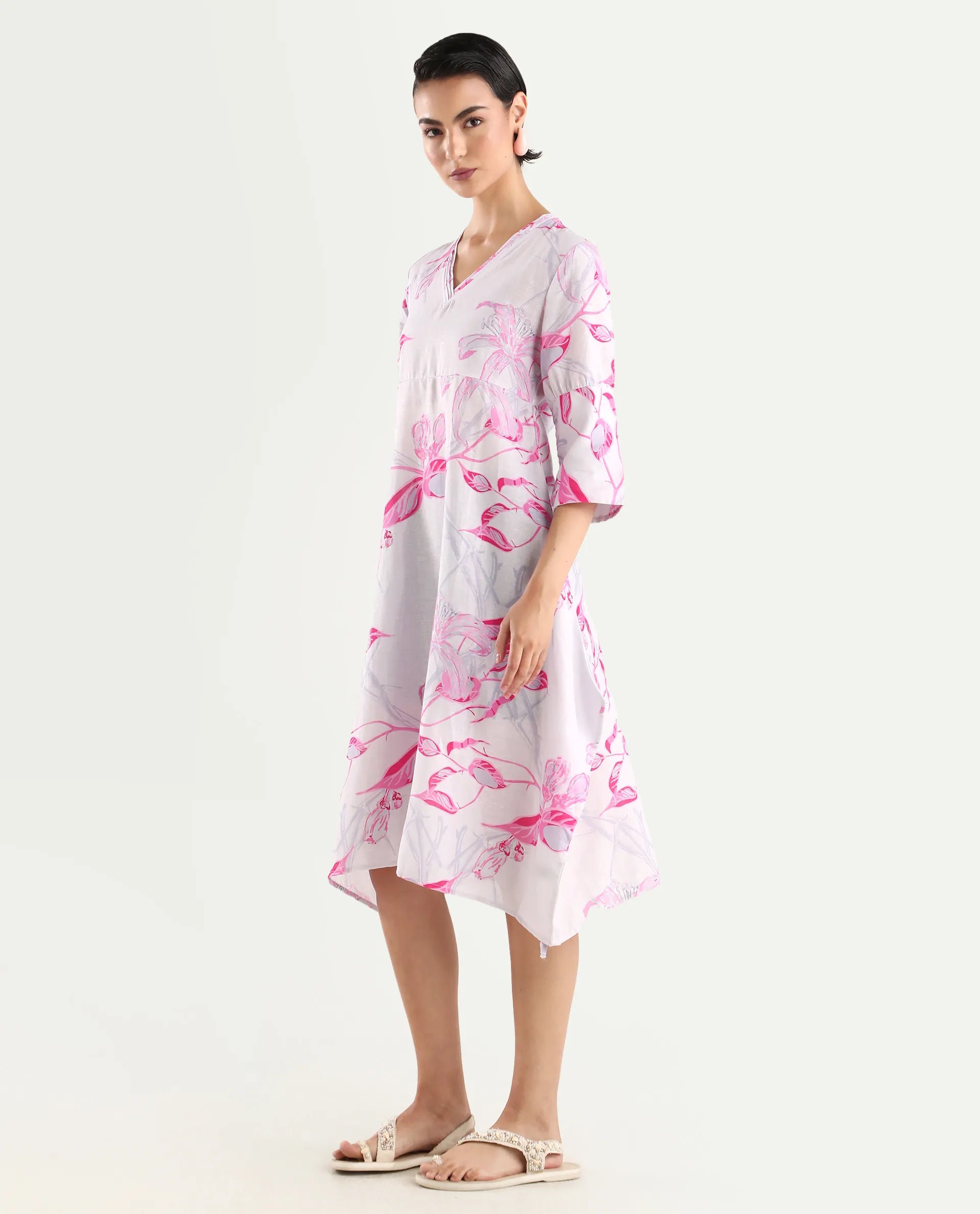 Rareism Women's Dherry Pastel Purple Linen V-Neck Paisley Print Midi Regular Fit Dress