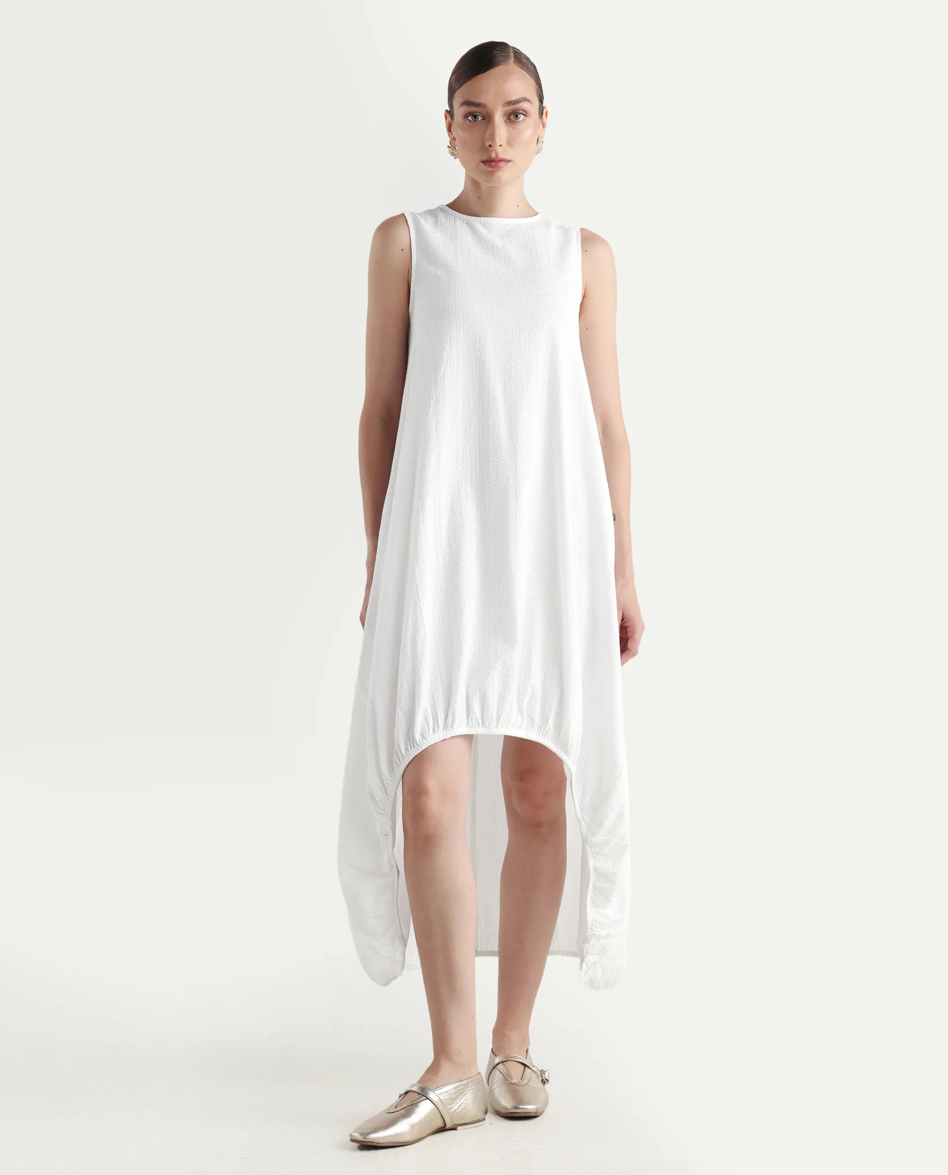 Rareism Women's Divan White Cotton Crew Neck Plain Sleeveless Midi Balloon Dress