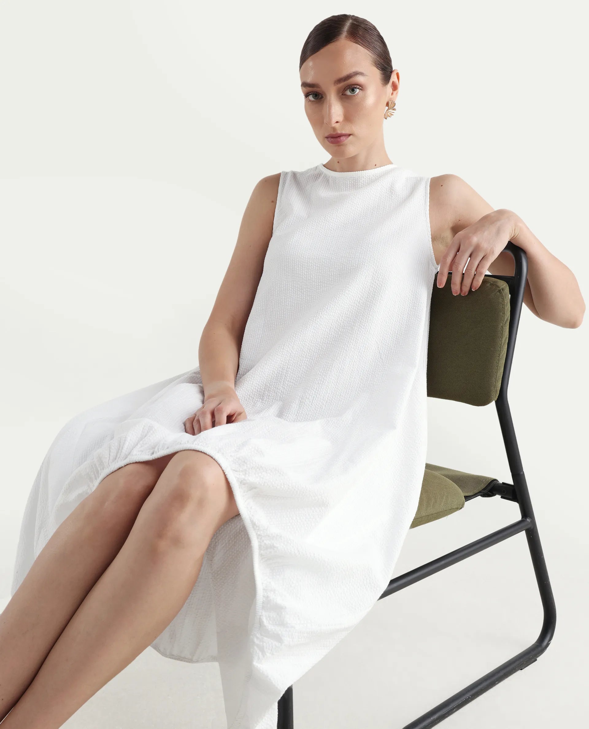 Rareism Women's Divan White Cotton Crew Neck Plain Sleeveless Midi Balloon Dress