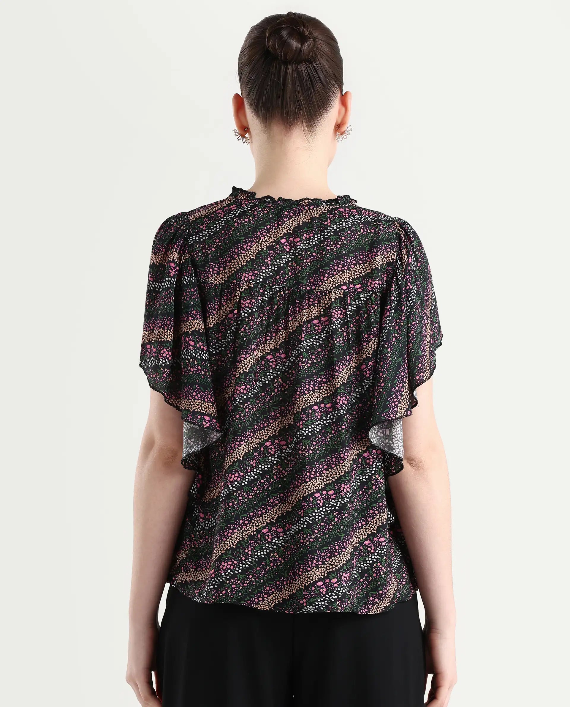 Rareism Women's Doc Black Cotton Blend Tie-Up Neck Floral Print Extended Sleeves Relaxed Fit Top