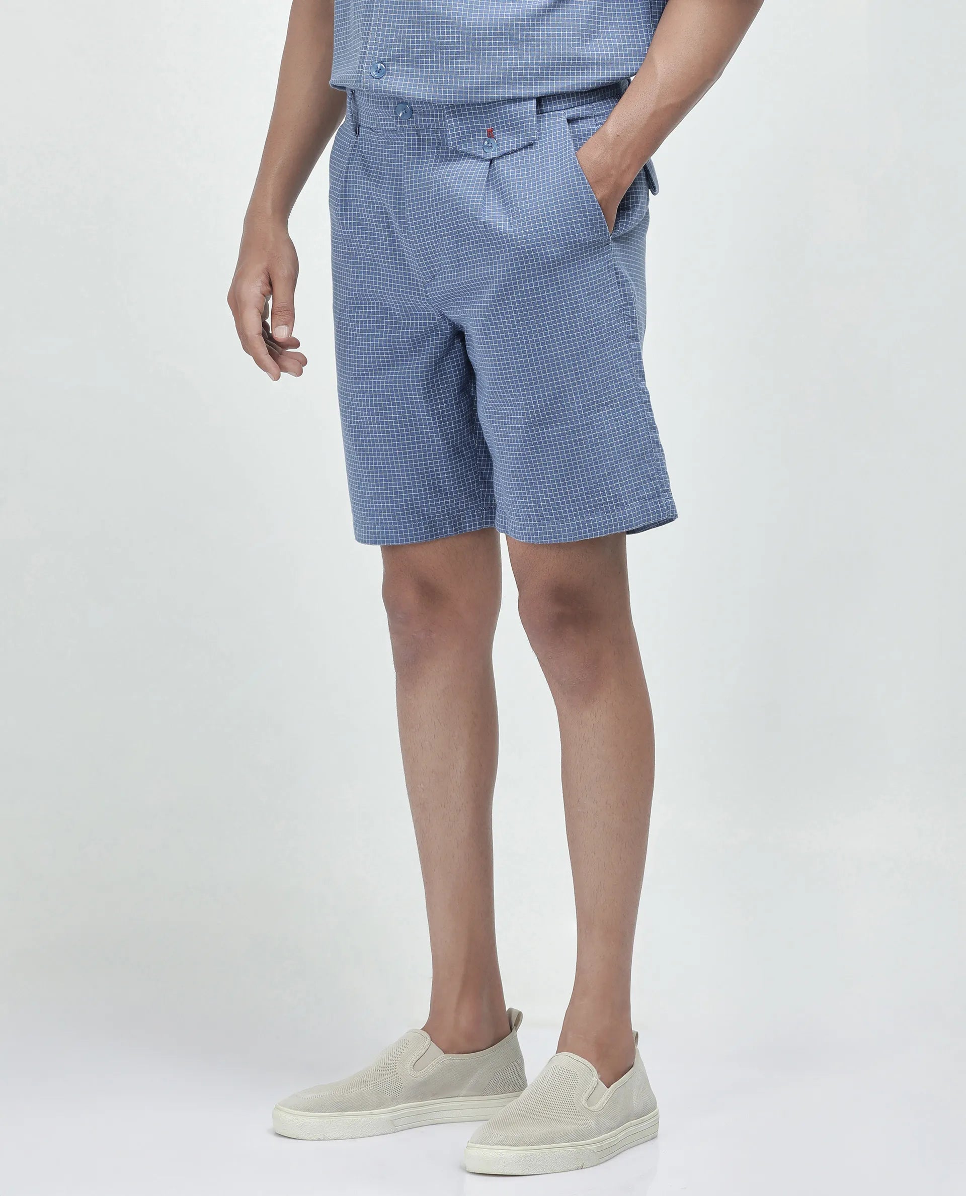 Rare Rabbit Men Dorn Blue Cotton Elastane Fabric Relaxed Fit Pleated Checked Shorts