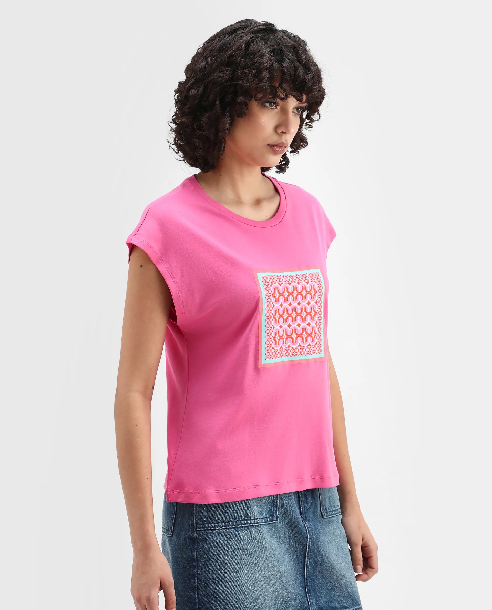 Rareism Women's Drelia Pink Cotton Crew Neck Graphic Print Extended Sleeves Regular Fit T-Shirt