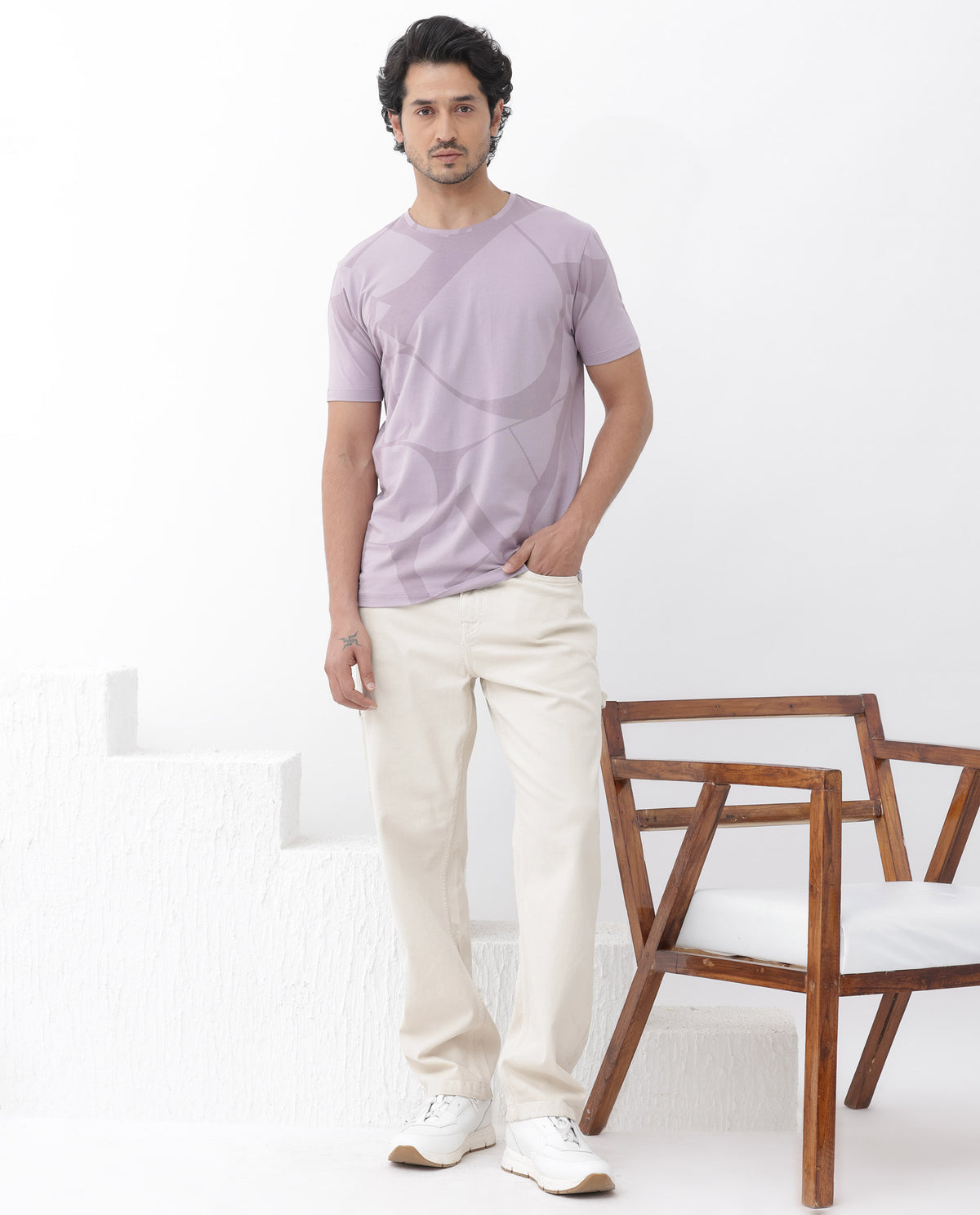 Rare Rabbit Articale Mens Drew Light Purple Cotton Lycra Fabric Short Sleeve Crew Neck Slim Fit Printed T-Shirt