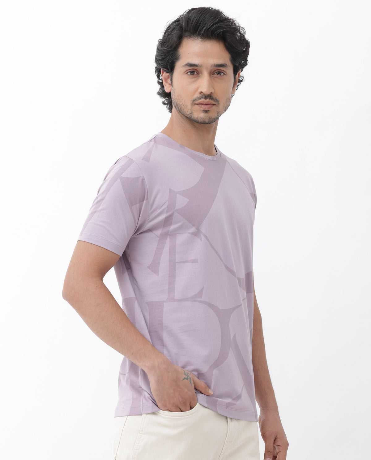 Rare Rabbit Articale Mens Drew Light Purple Cotton Lycra Fabric Short Sleeve Crew Neck Slim Fit Printed T-Shirt