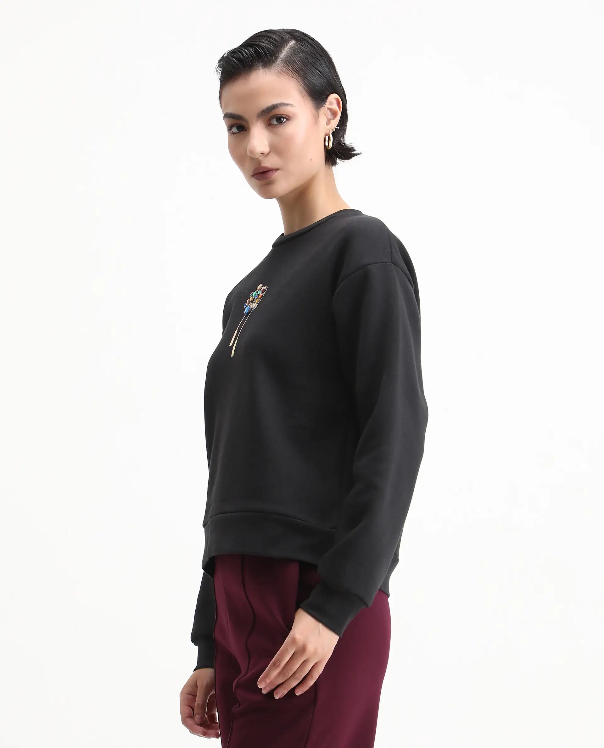 Rareism Women's Duth Black Cotton Blend Crew Neck Regular Fit Printed Sweatshirt