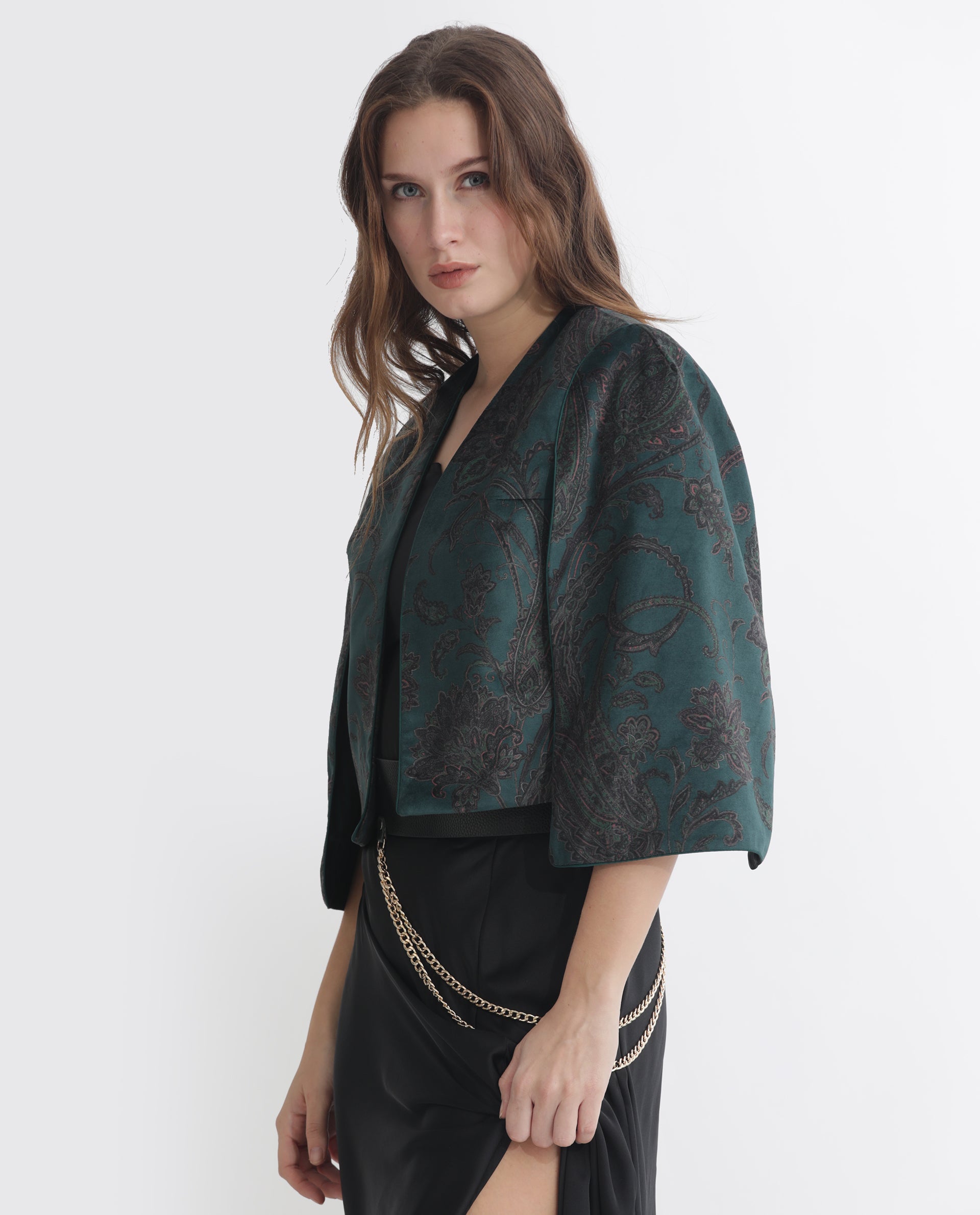 Rareism Women Elani Green Velvet Fabric 3/4Th Sleeves Cape Sleeve Regular Fit Floral Print Shrug