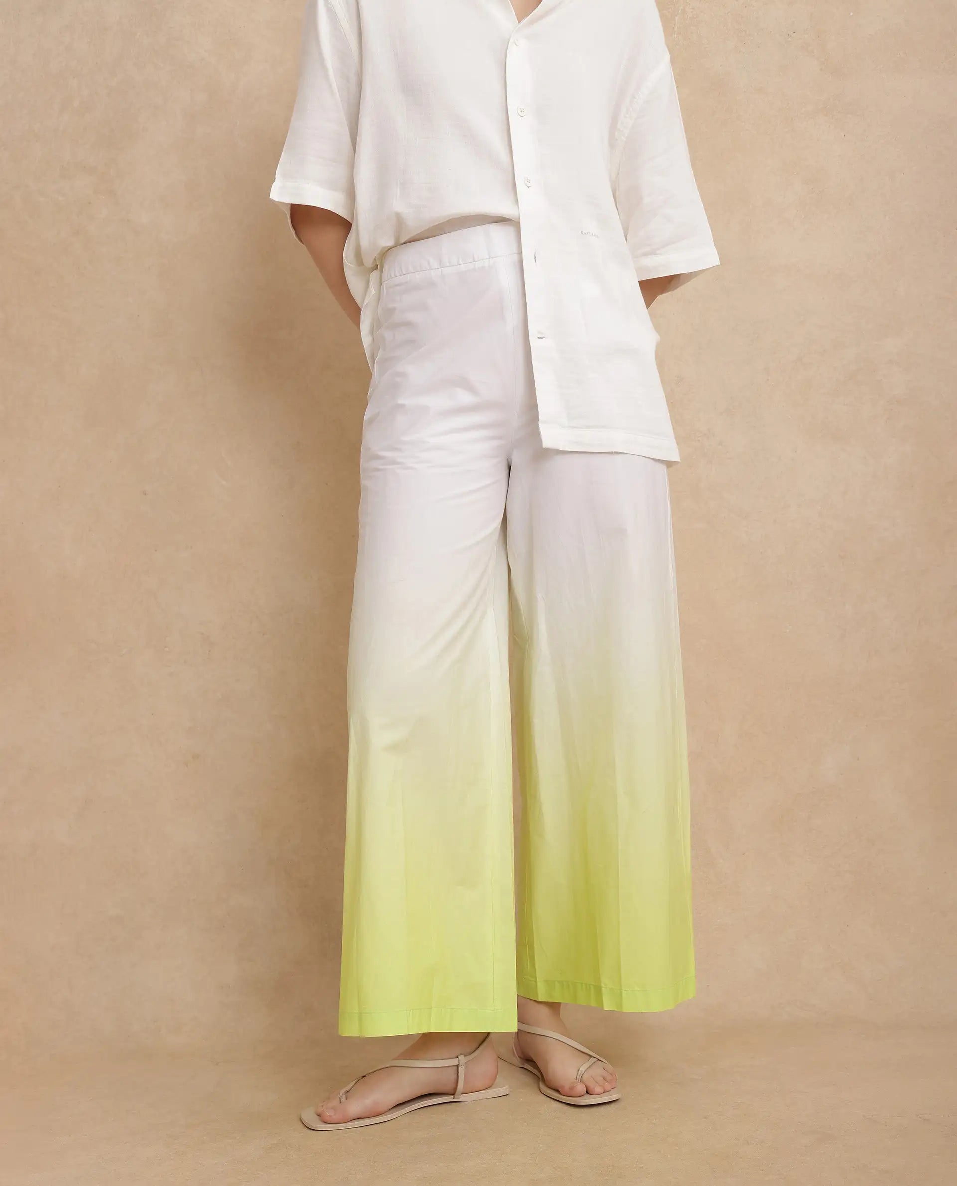 Rareism Women Elise Green Zipper Closure Wide Fit Ankle Length Ombre Trouser