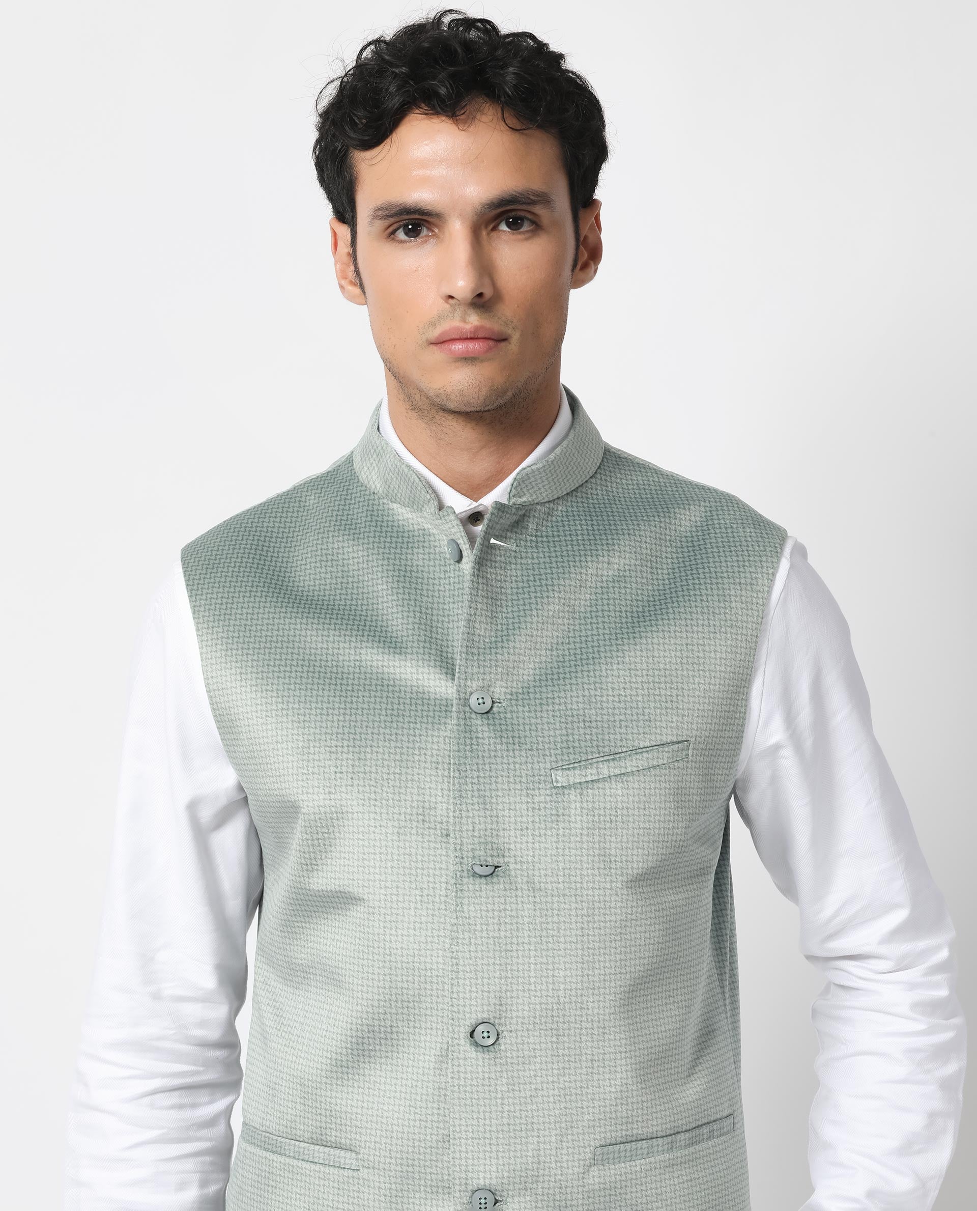 Rare Rabbit Men's Emerald Light Blue Mandarin Collar Sleeveless Textured Velvet Bandi