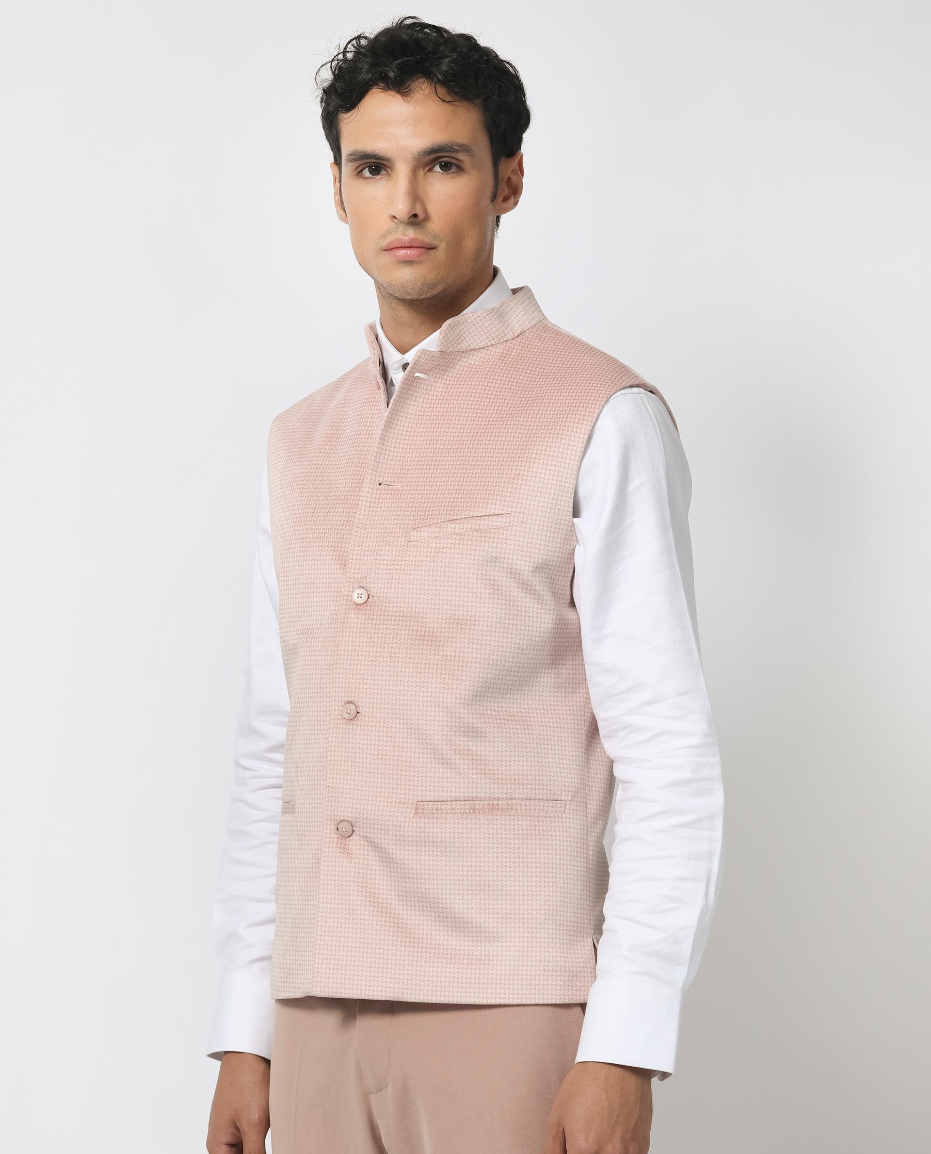 Rare Rabbit Men's Emerald Light Pink Mandarin Collar Sleeveless Textured Velvet Bandi