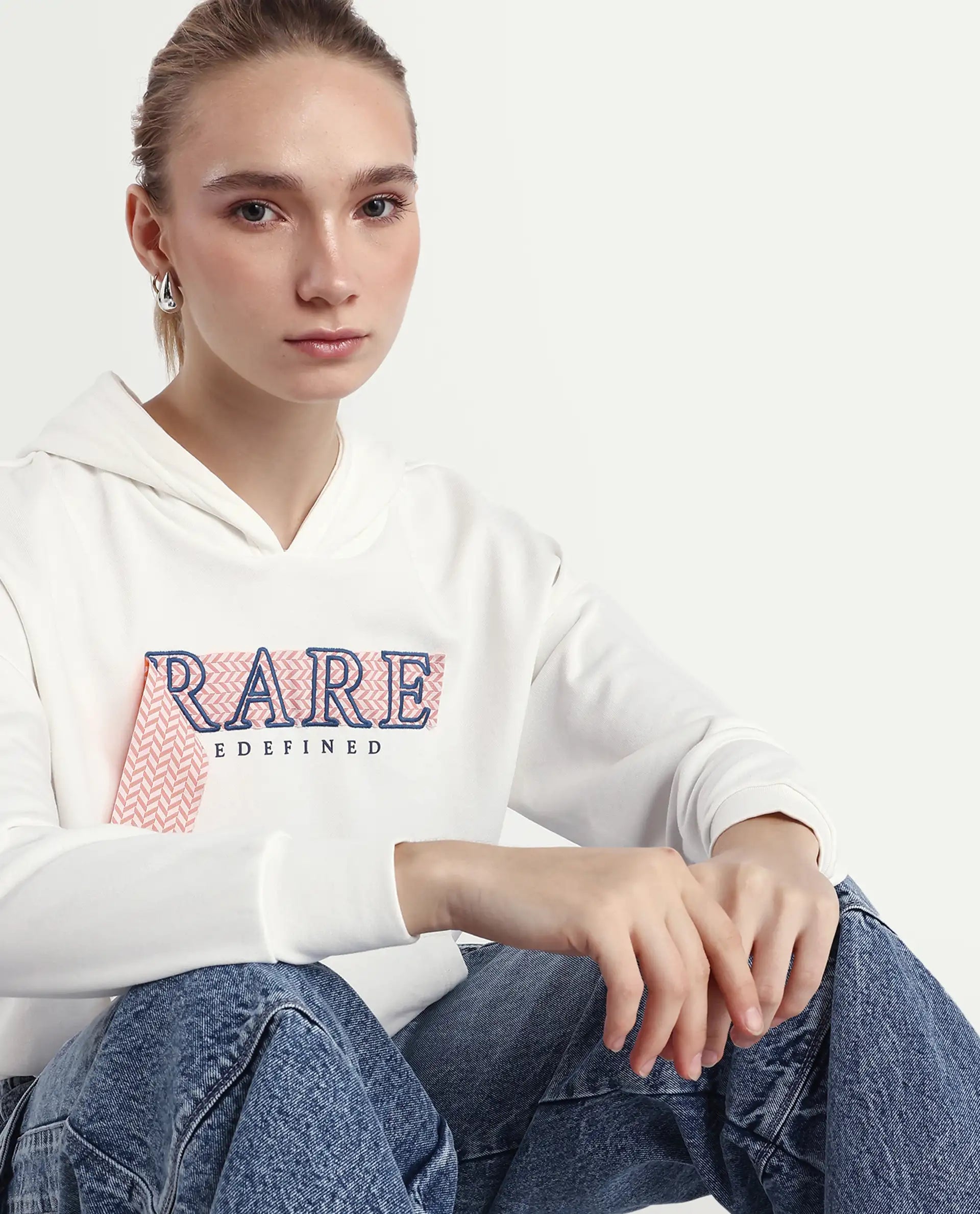 Rareism Women's Emtap Off White Cotton Blend Hooded Graphic Print Relaxed Fit Sweatshirt