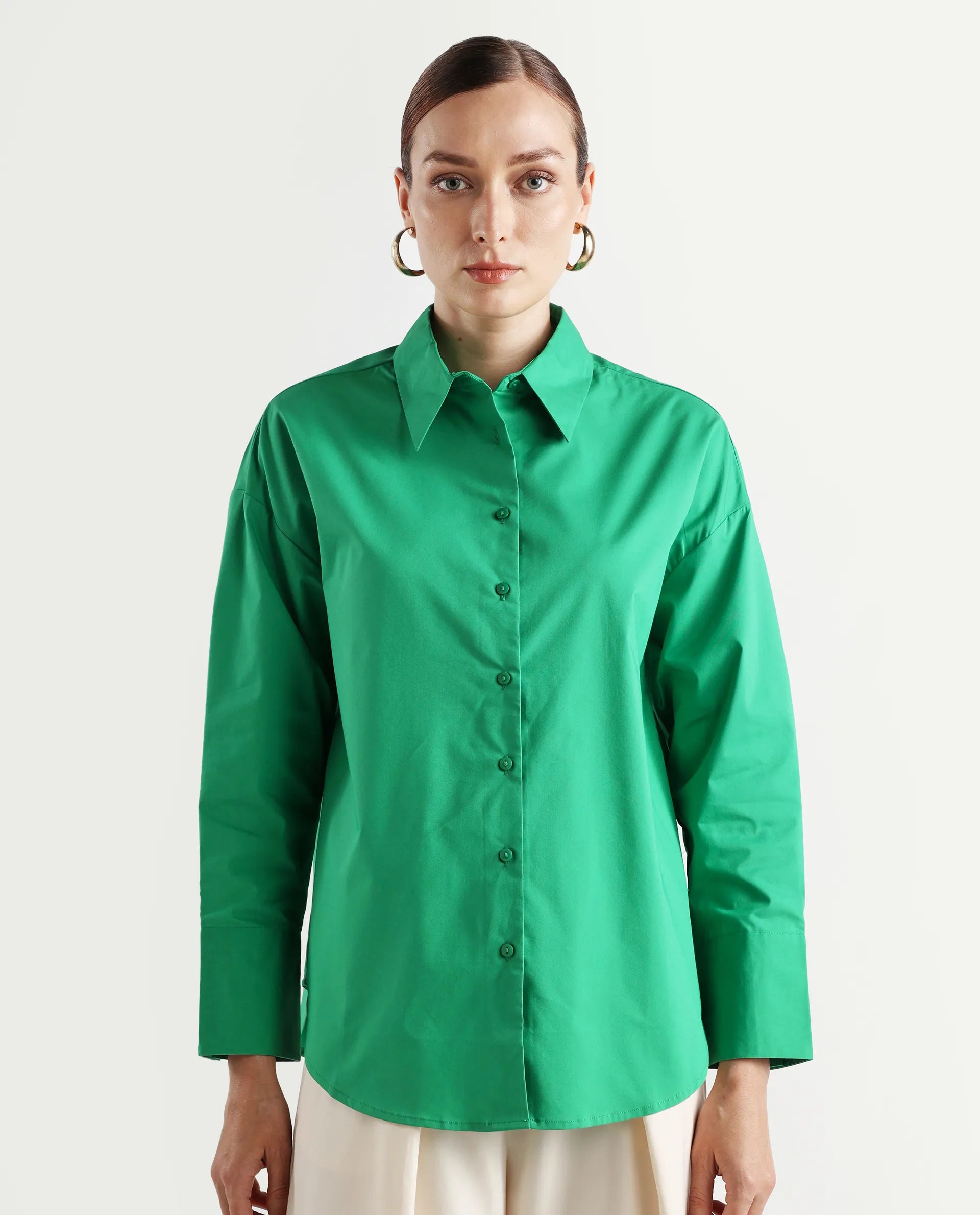 Rareism Women's Epneto Green Cotton Blend Collared Plain Cuffed Sleeve Boxy Fit Shirt