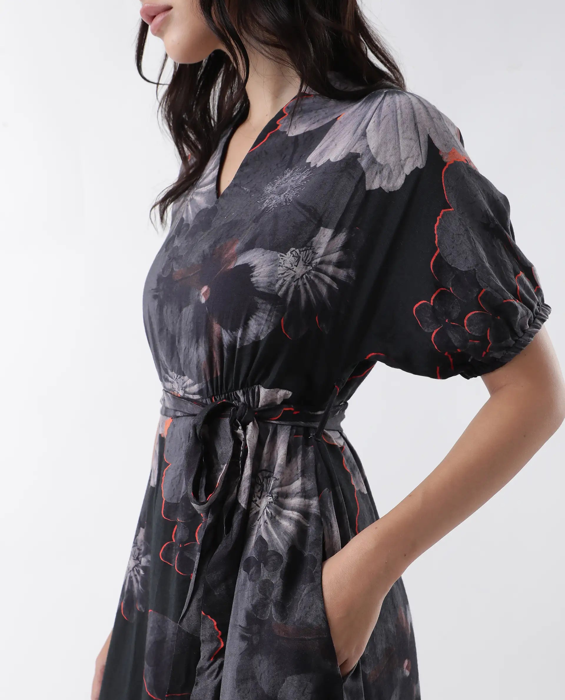 Rareism Women's Epory Black Viscose Blend Floral Print Extended Sleeves Midi A-Line Dress