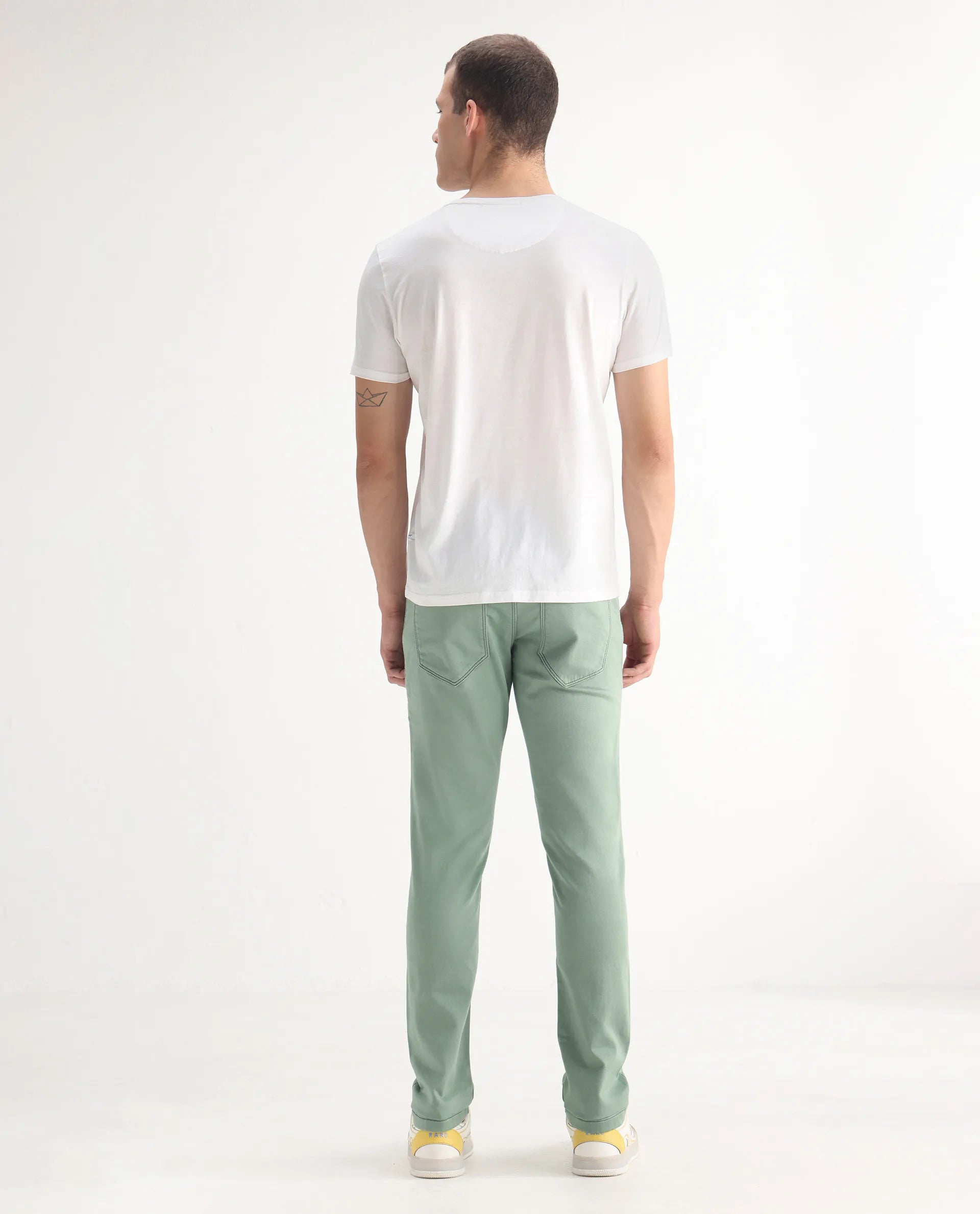 Rare Rabbit Men's Essen Light Green Cotton Plain Hawk Slim Fit Jeans