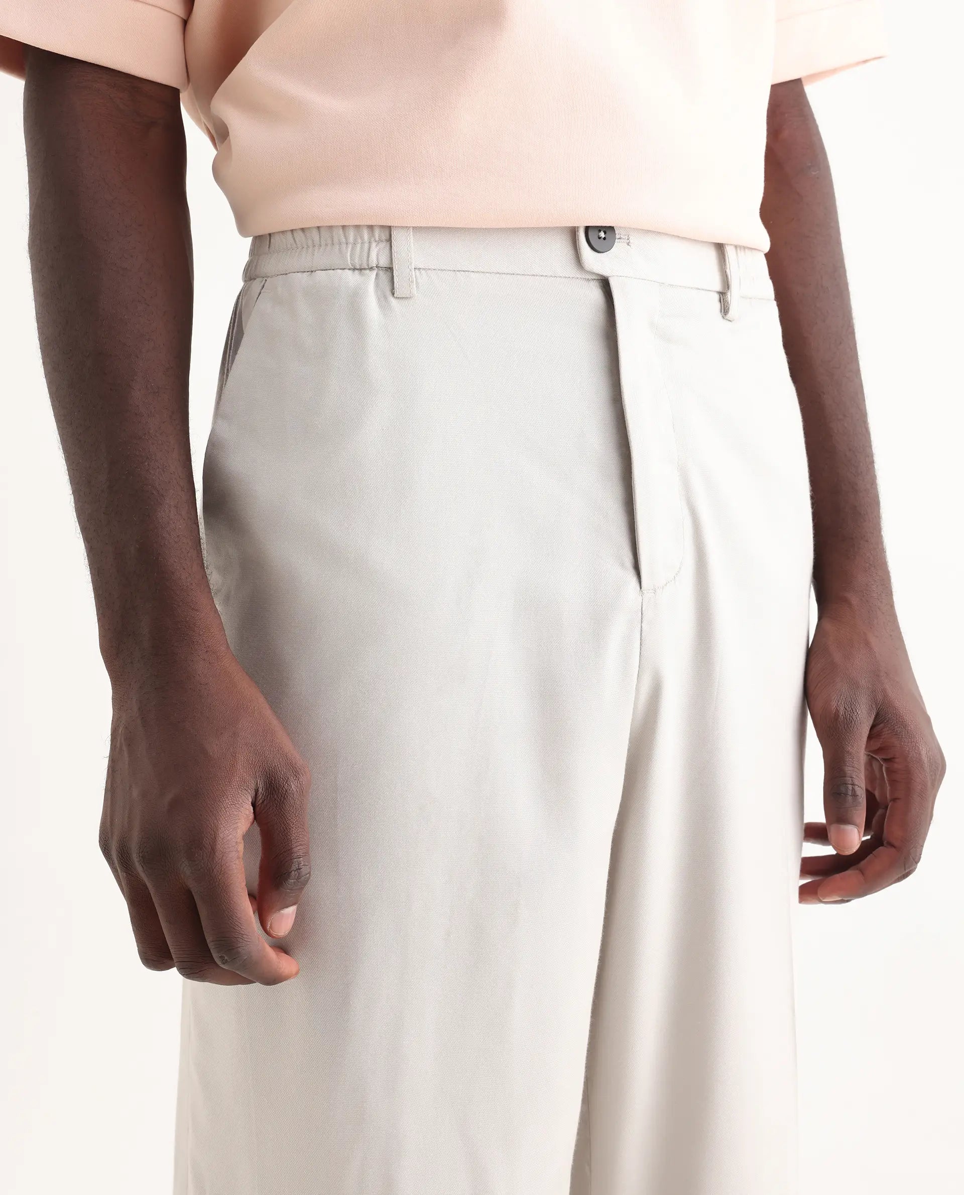 Rare Rabbit Men's Essot Grey Cotton Blend Plain Baggy Fit Trouser