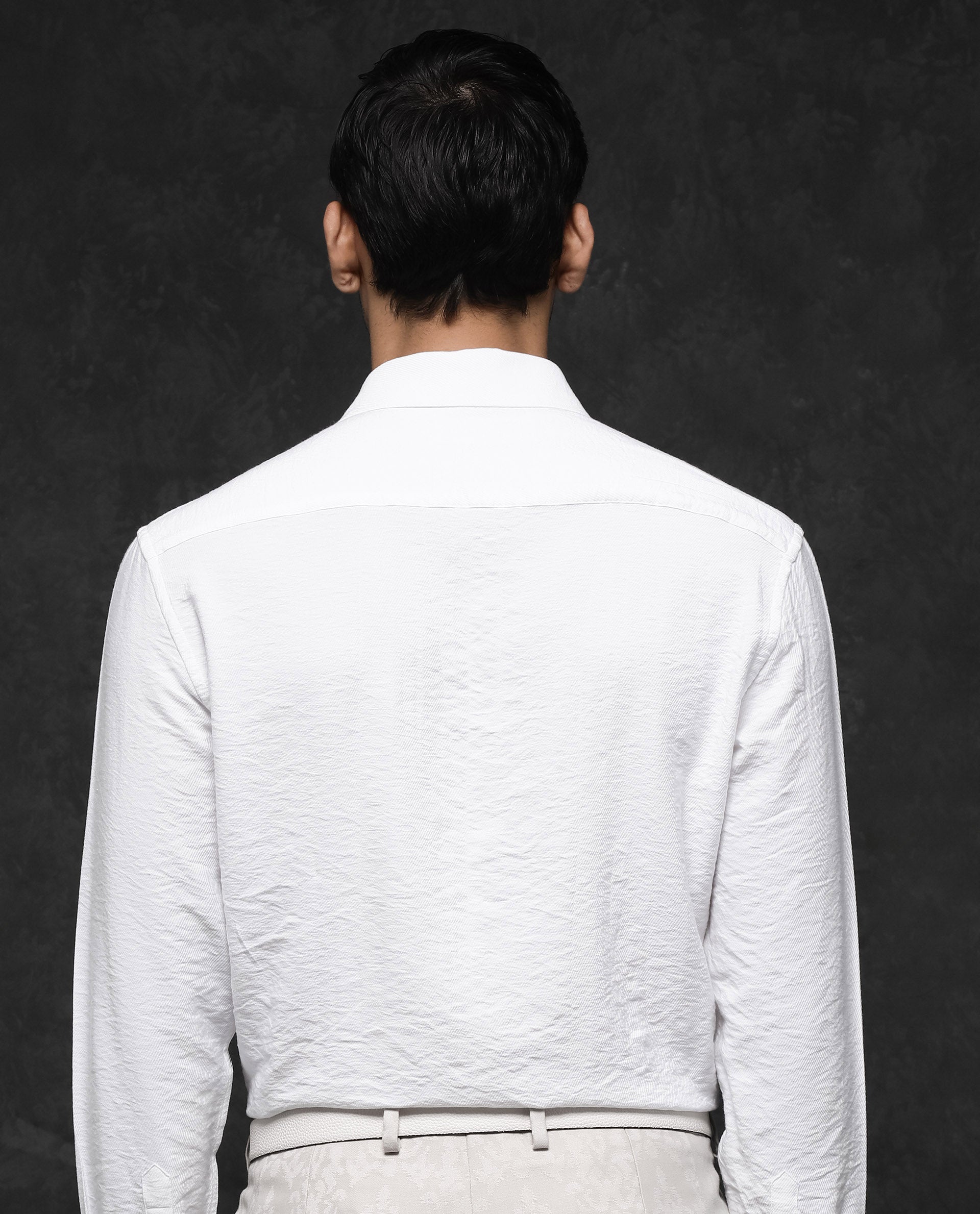 Rare Rabbit Mens Esty White Viscose Nylon Fabric Full Sleeve Solid Twill Formal Shirt